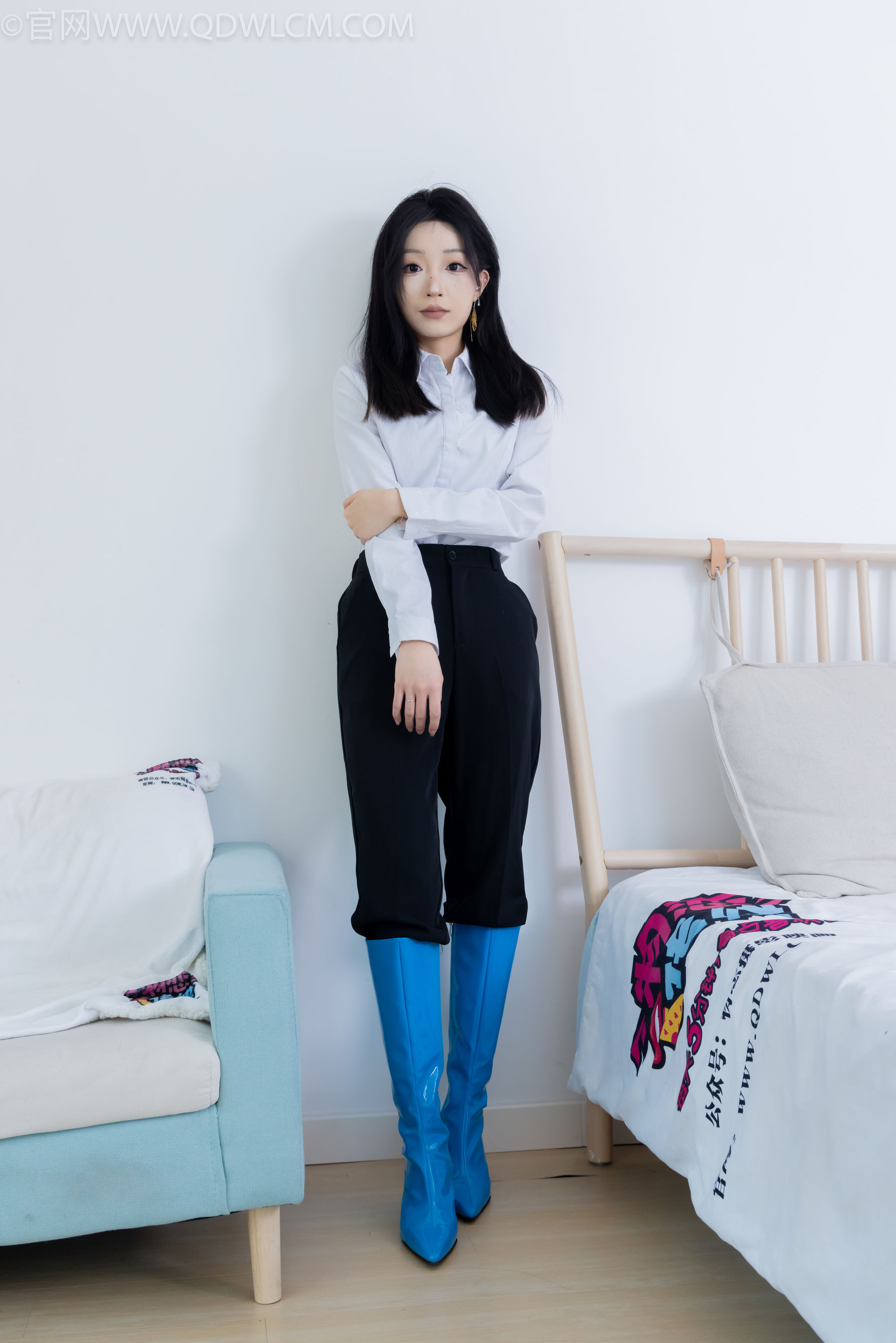 物恋传媒 No.2267 嘟嘟 -高跟长靴、薄黑丝/(238P)