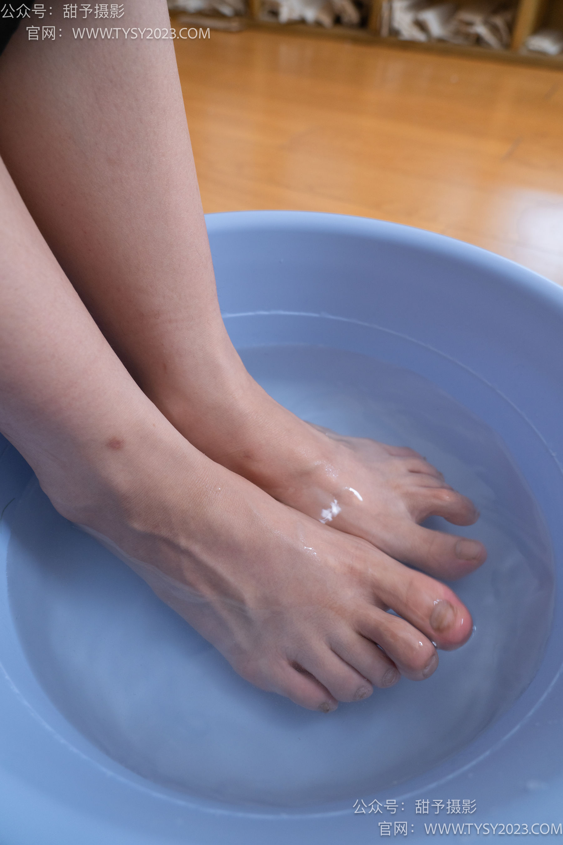 甜予摄影 No.103 小云 - 板鞋、黑棉袜、裸足、剪指甲泡脚剧情/(143P)