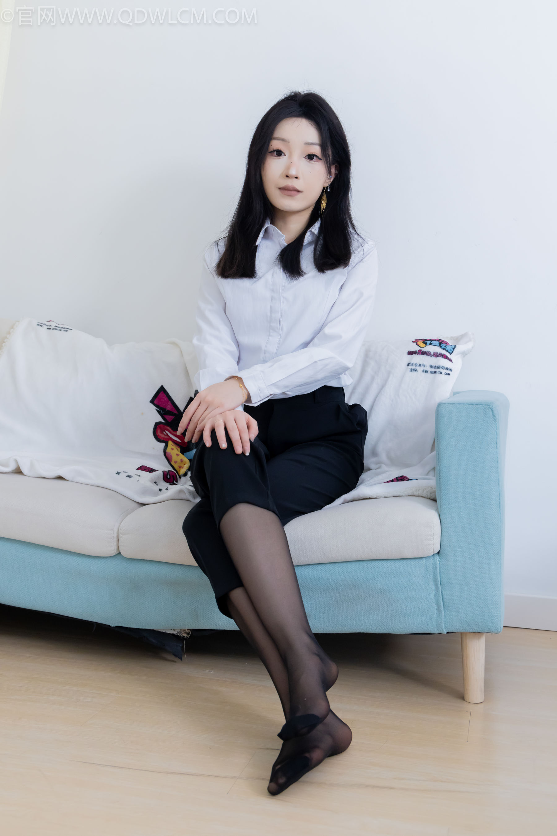 物恋传媒 No.2267 嘟嘟 -高跟长靴、薄黑丝/(238P)