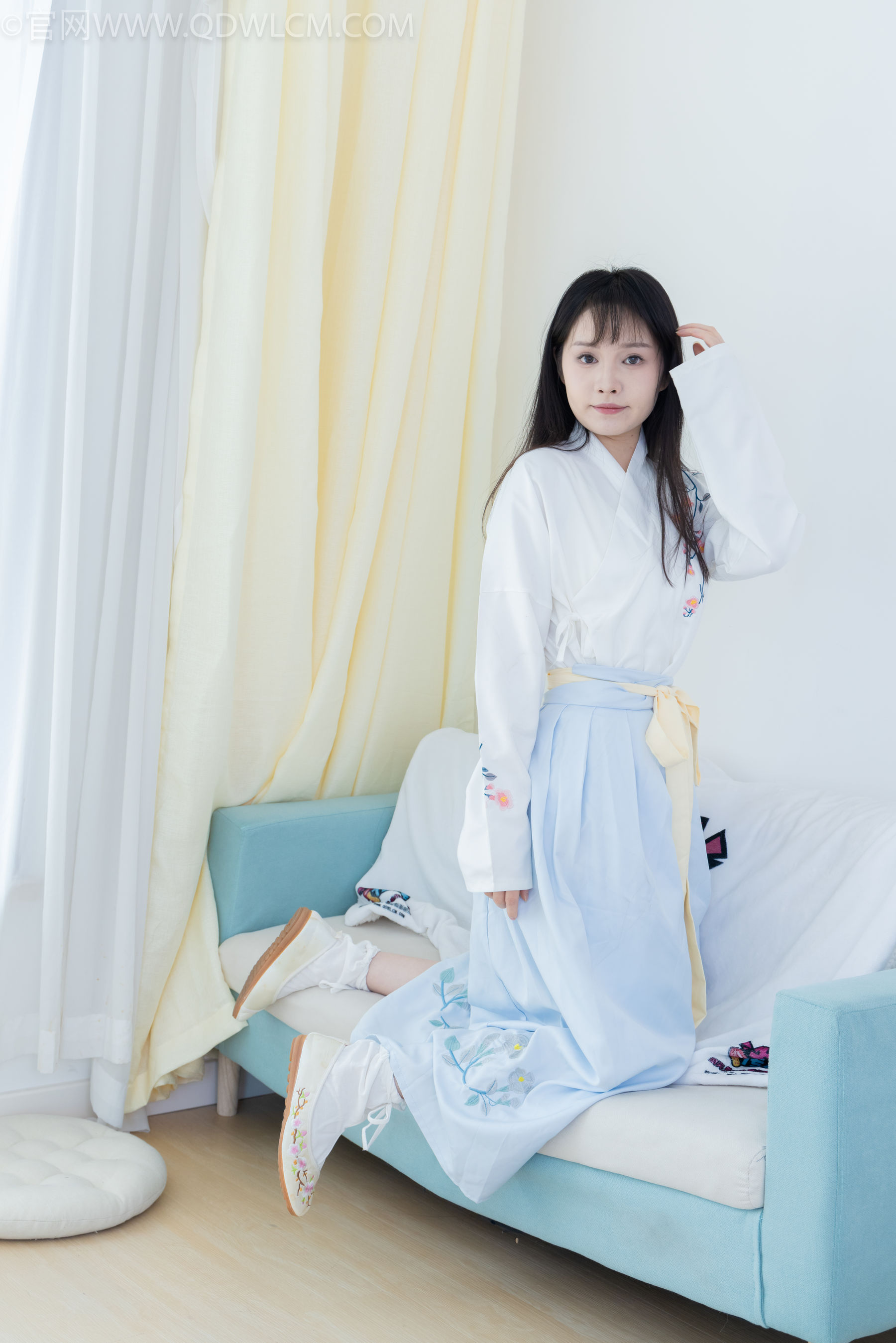 物恋传媒 No.2270 小酒 -高跟鞋、布鞋、白棉足袋、汉服/(191P)