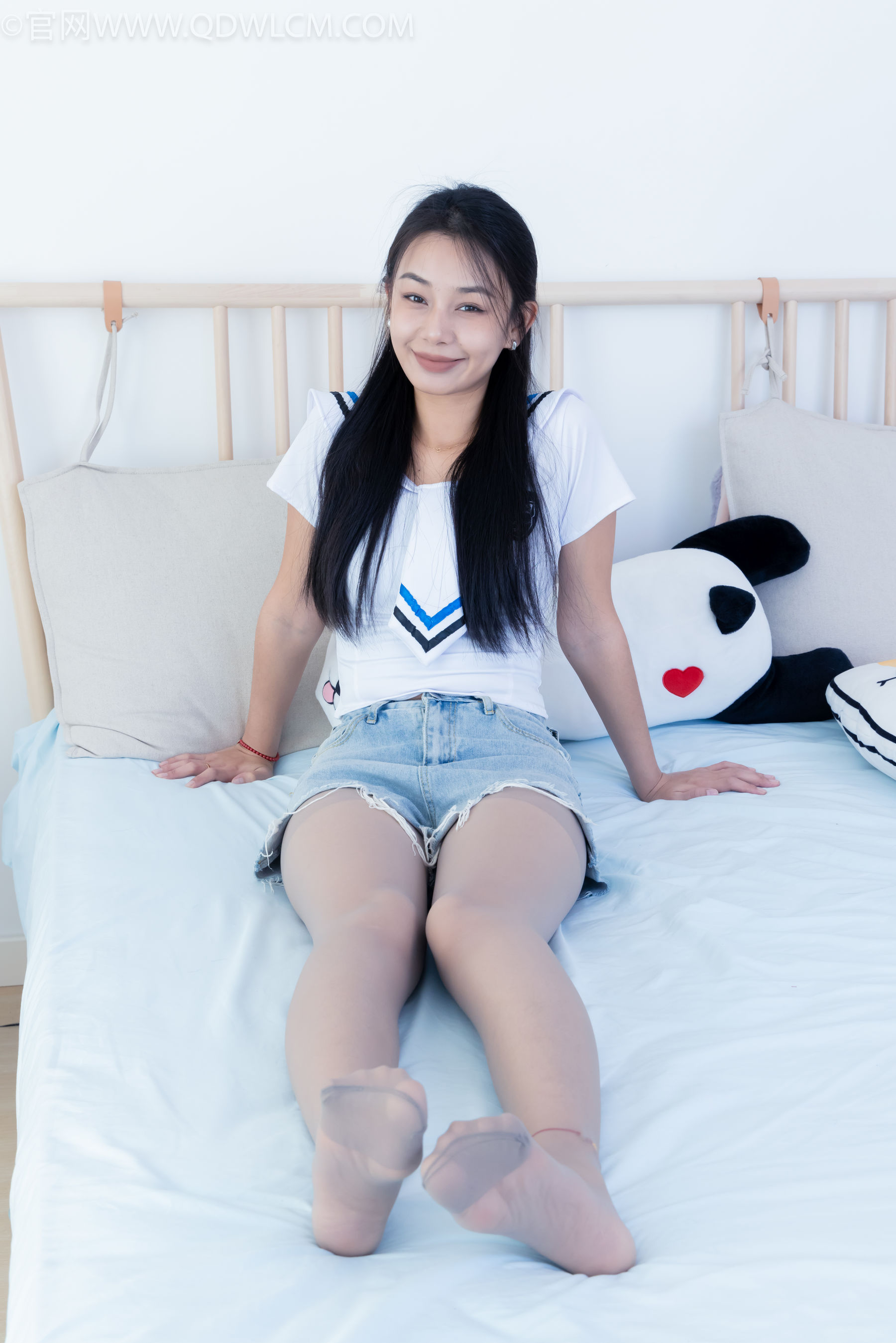 物恋传媒 No.2272 岚岚 -长靴、薄咖丝、薄灰丝/(195P)