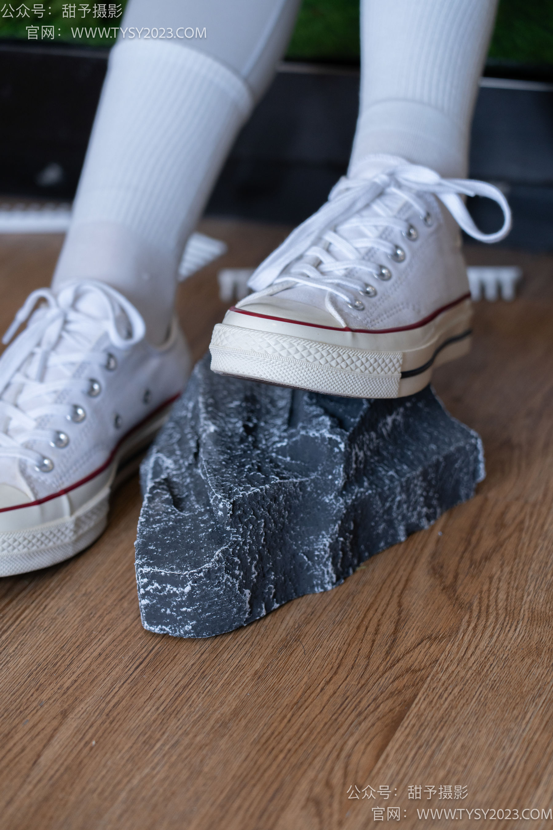 甜予摄影 No.104 璇璇 - 帆布鞋、白棉袜、裸足、小人国剧情/(134P)