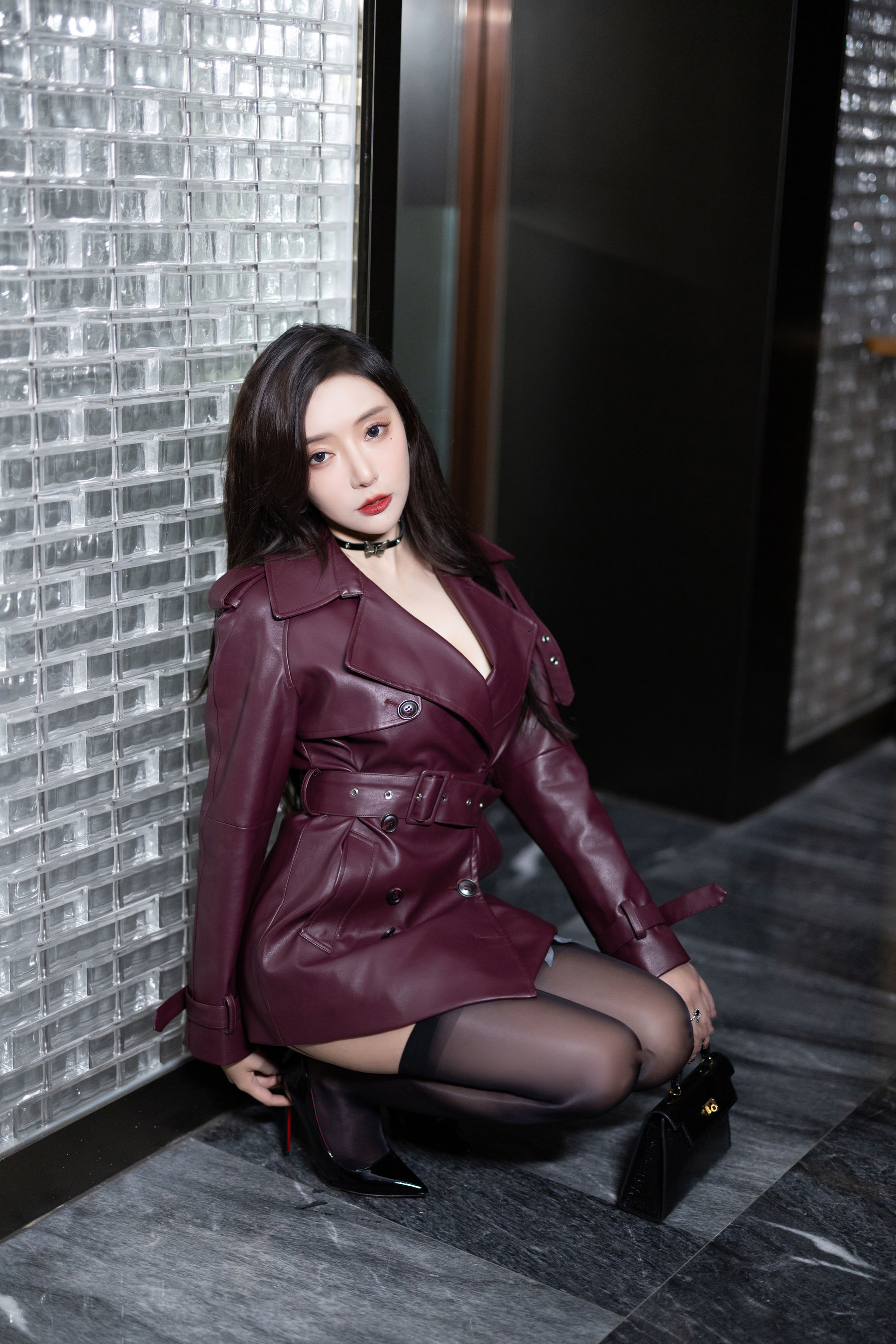 王馨瑶 - 紫色皮衣/(101P)