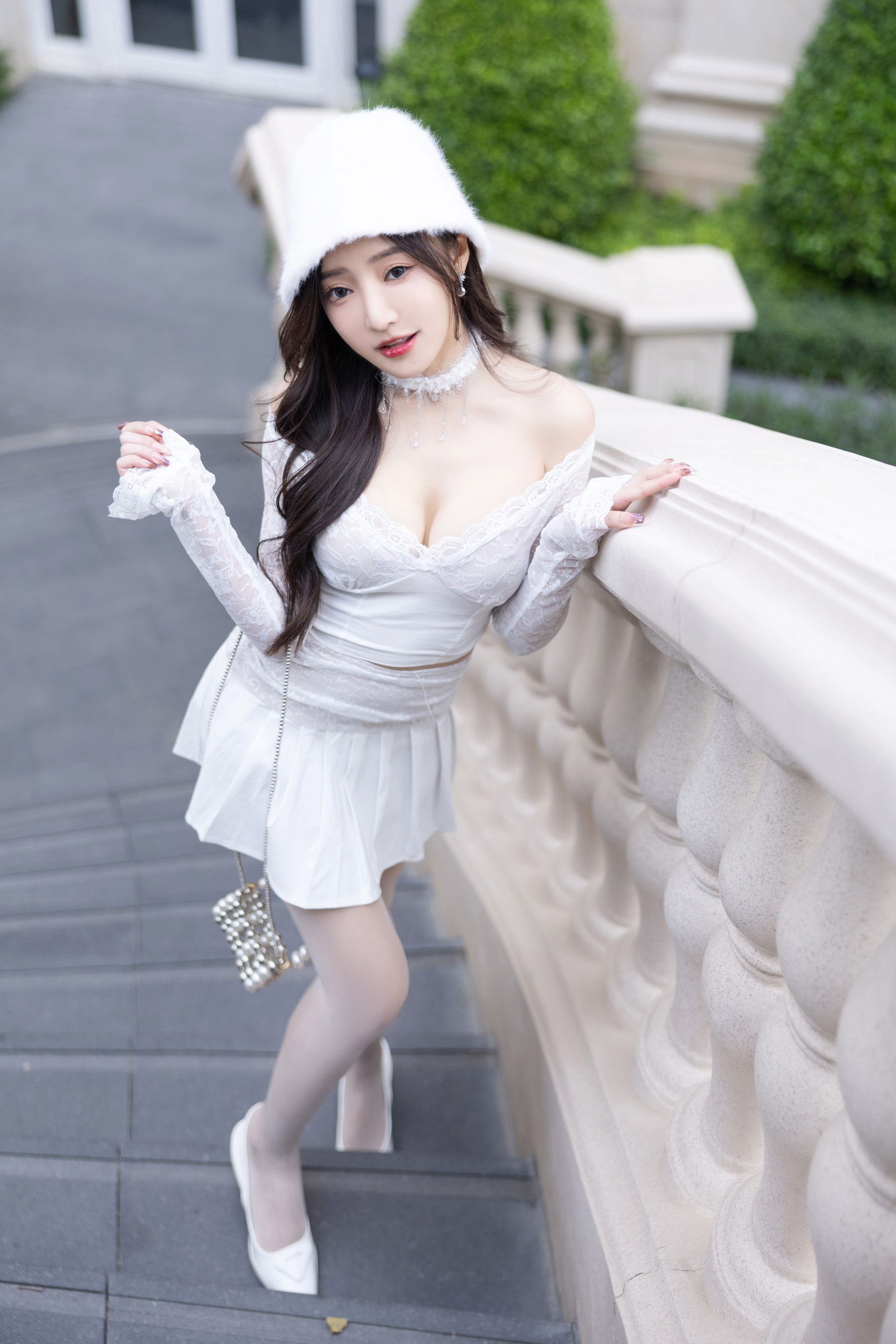 王馨瑶 - 红色情趣/(105P)