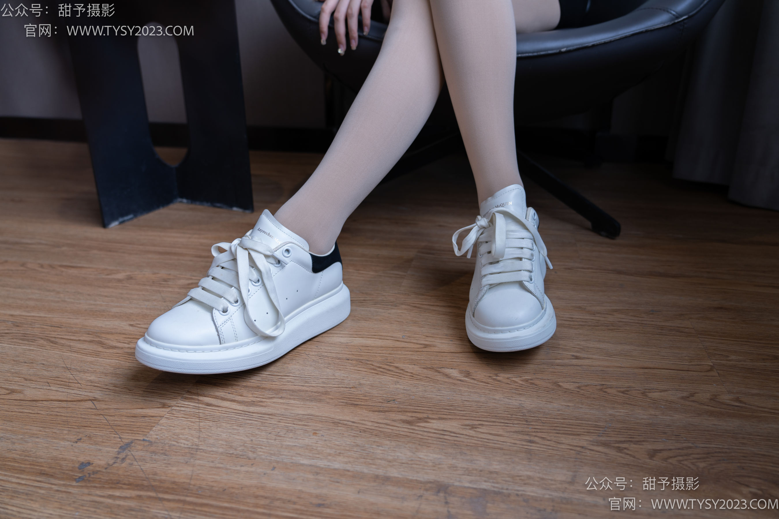 甜予摄影 No.101 璇璇 - OL制服、板鞋、高跟鞋、厚肉丝/(136P)