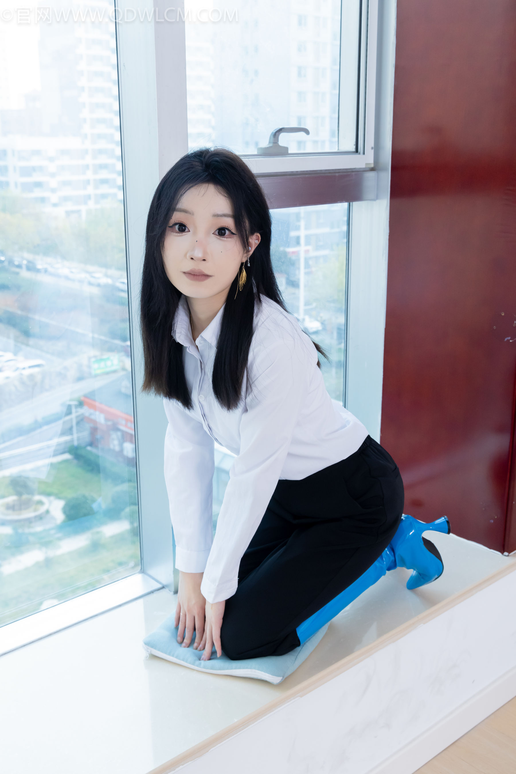 物恋传媒 No.2267 嘟嘟 -高跟长靴、薄黑丝/(238P)