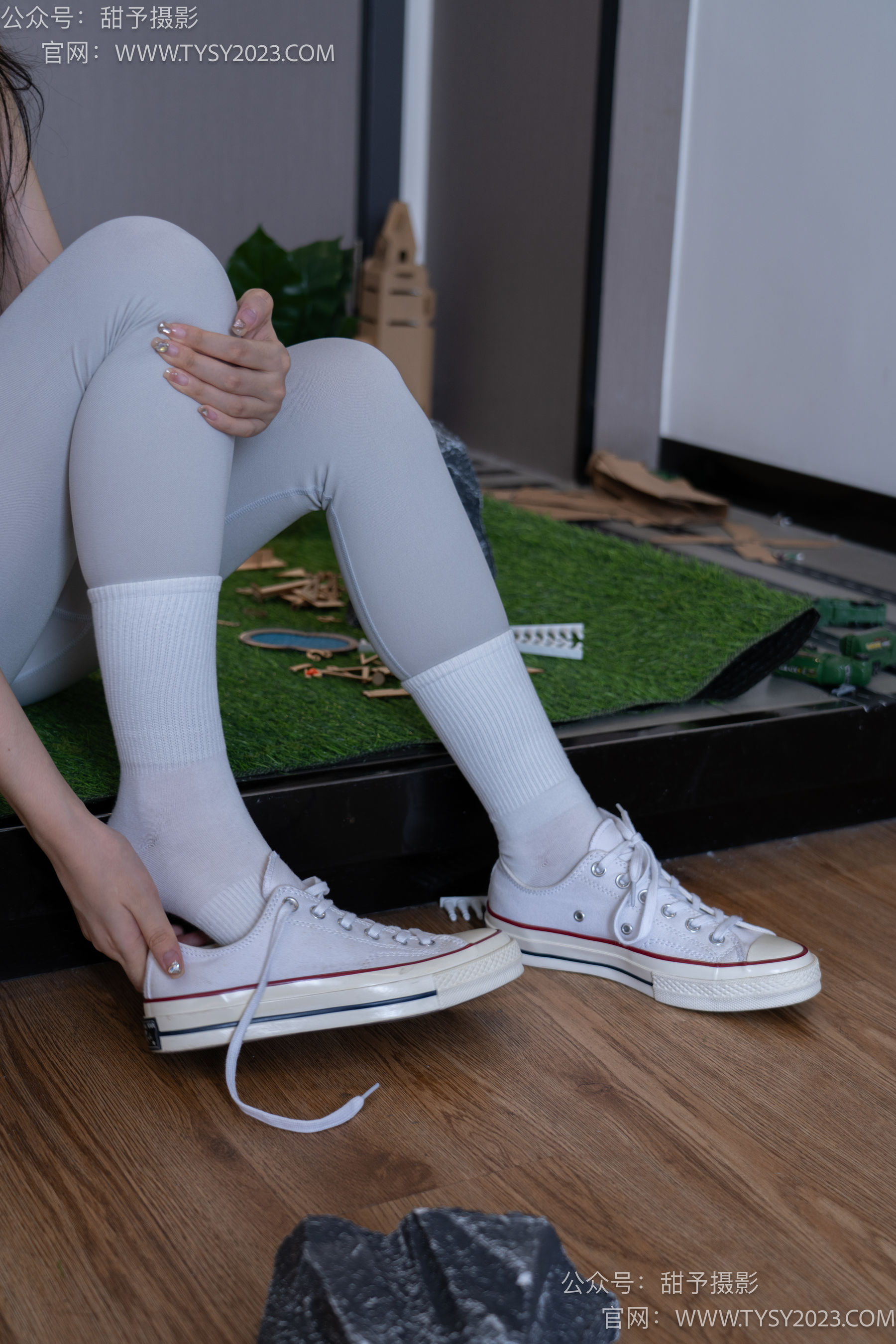 甜予摄影 No.104 璇璇 - 帆布鞋、白棉袜、裸足、小人国剧情/(134P)