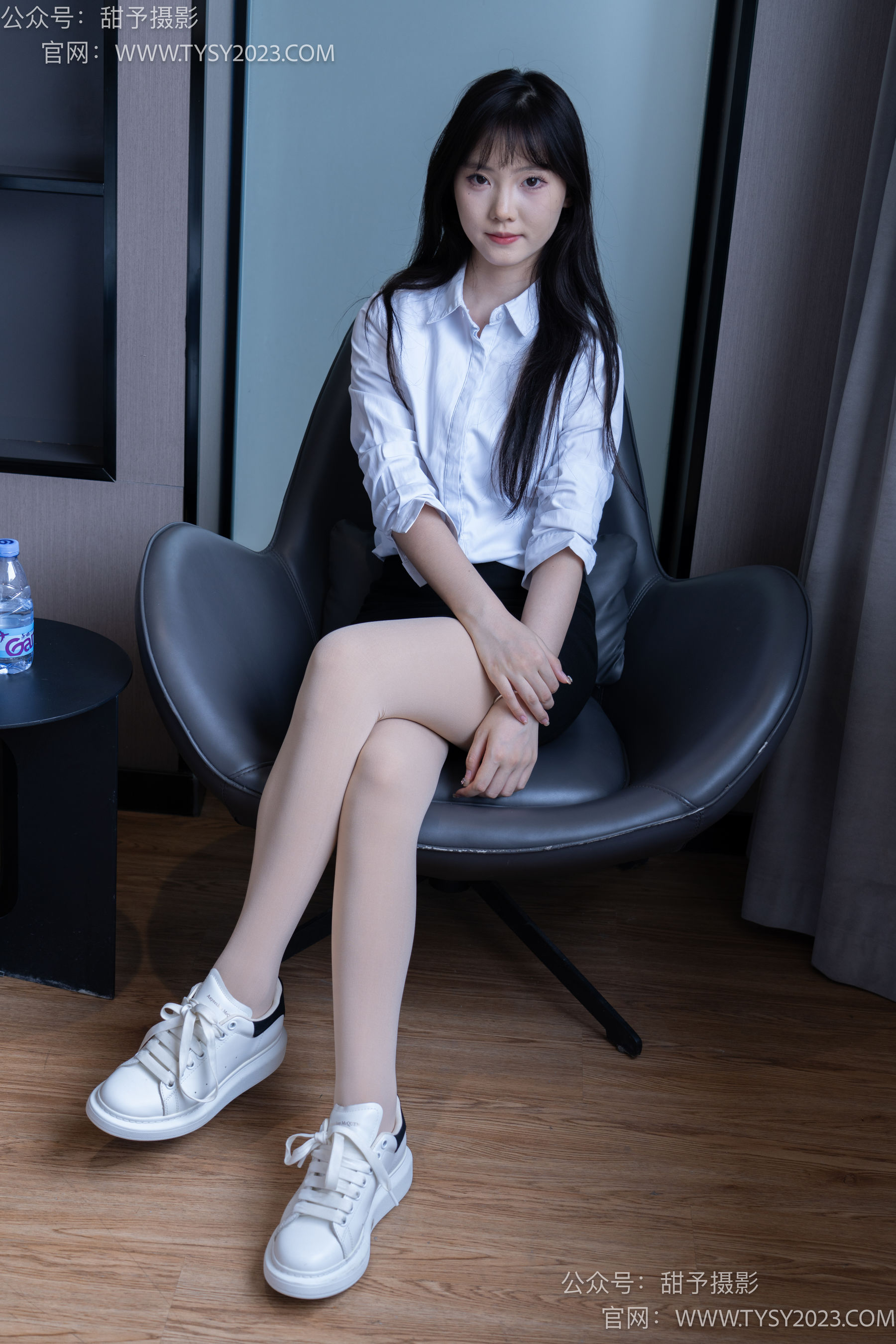 甜予摄影 No.101 璇璇 - OL制服、板鞋、高跟鞋、厚肉丝/(136P)