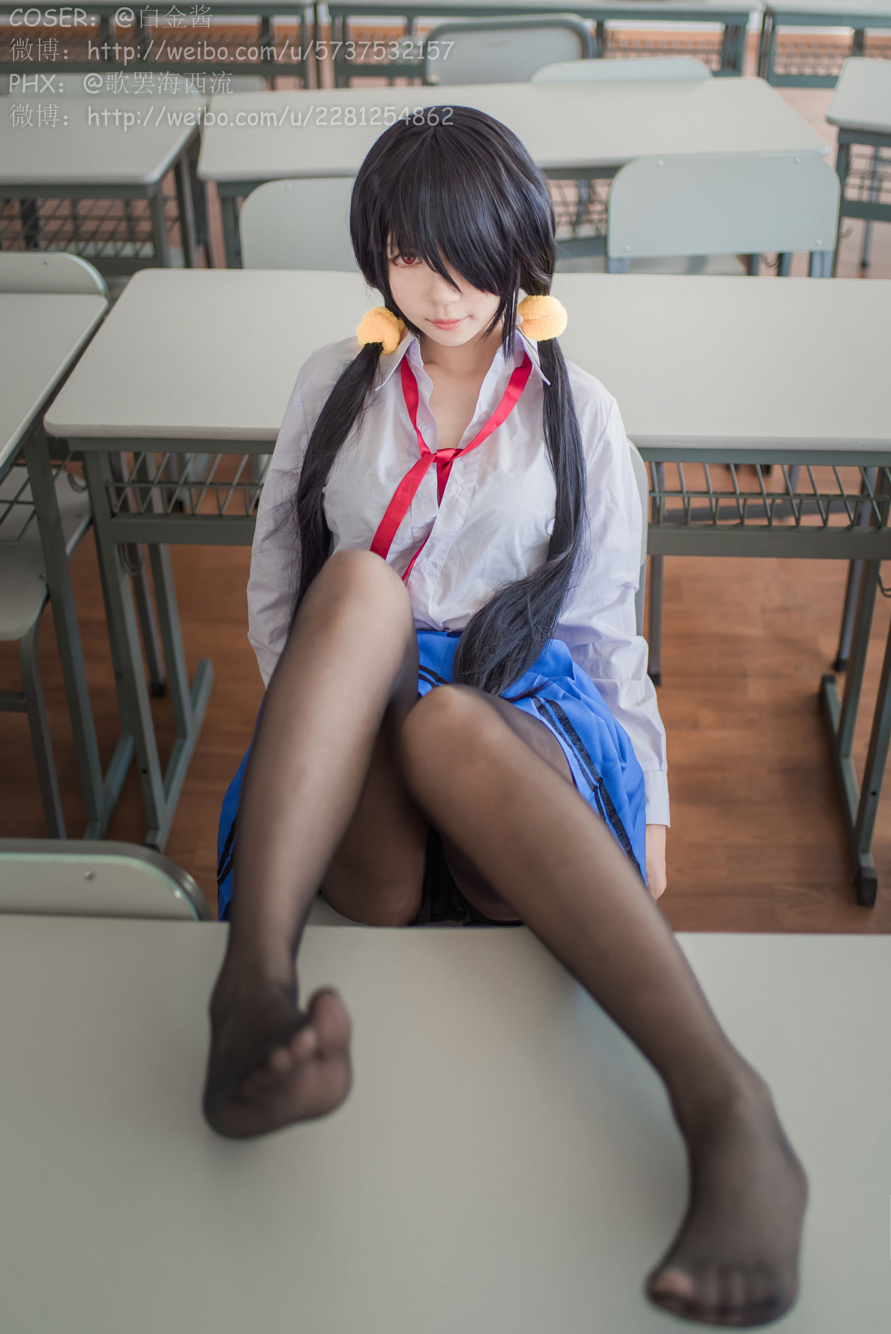 白金Saki写真 - 制服黑丝/(28P)