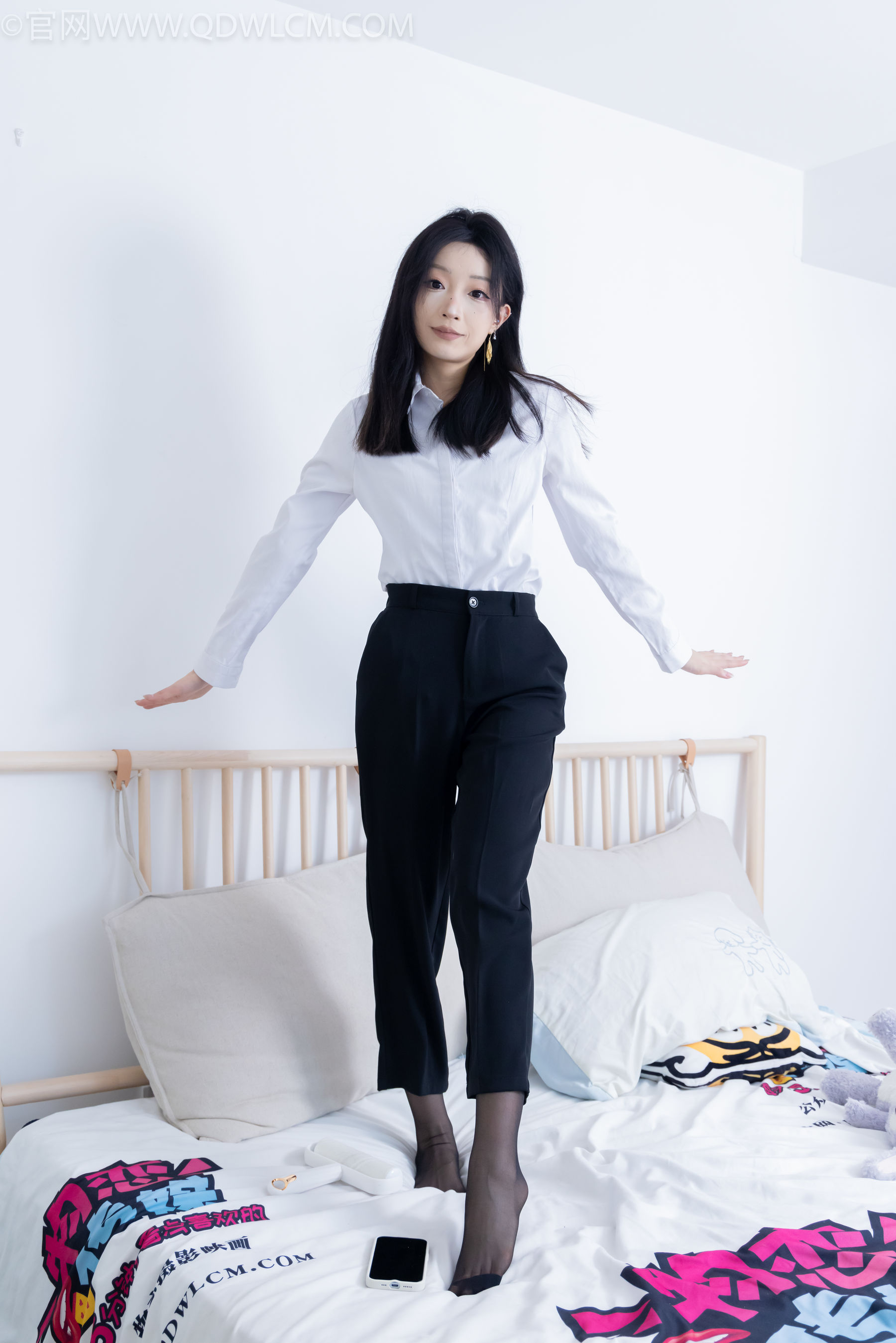 物恋传媒 No.2267 嘟嘟 -高跟长靴、薄黑丝/(238P)