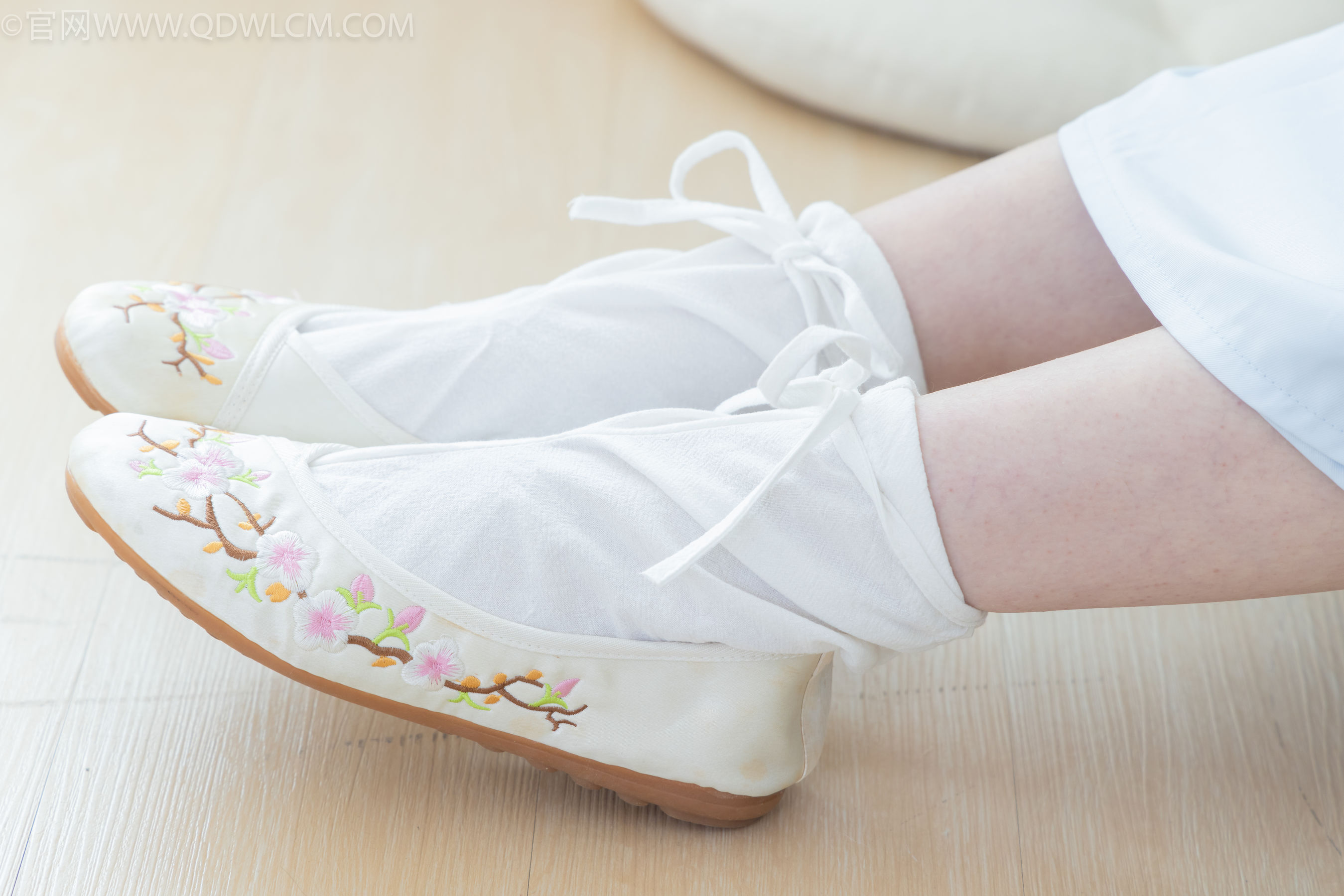 物恋传媒 No.2270 小酒 -高跟鞋、布鞋、白棉足袋、汉服/(191P)