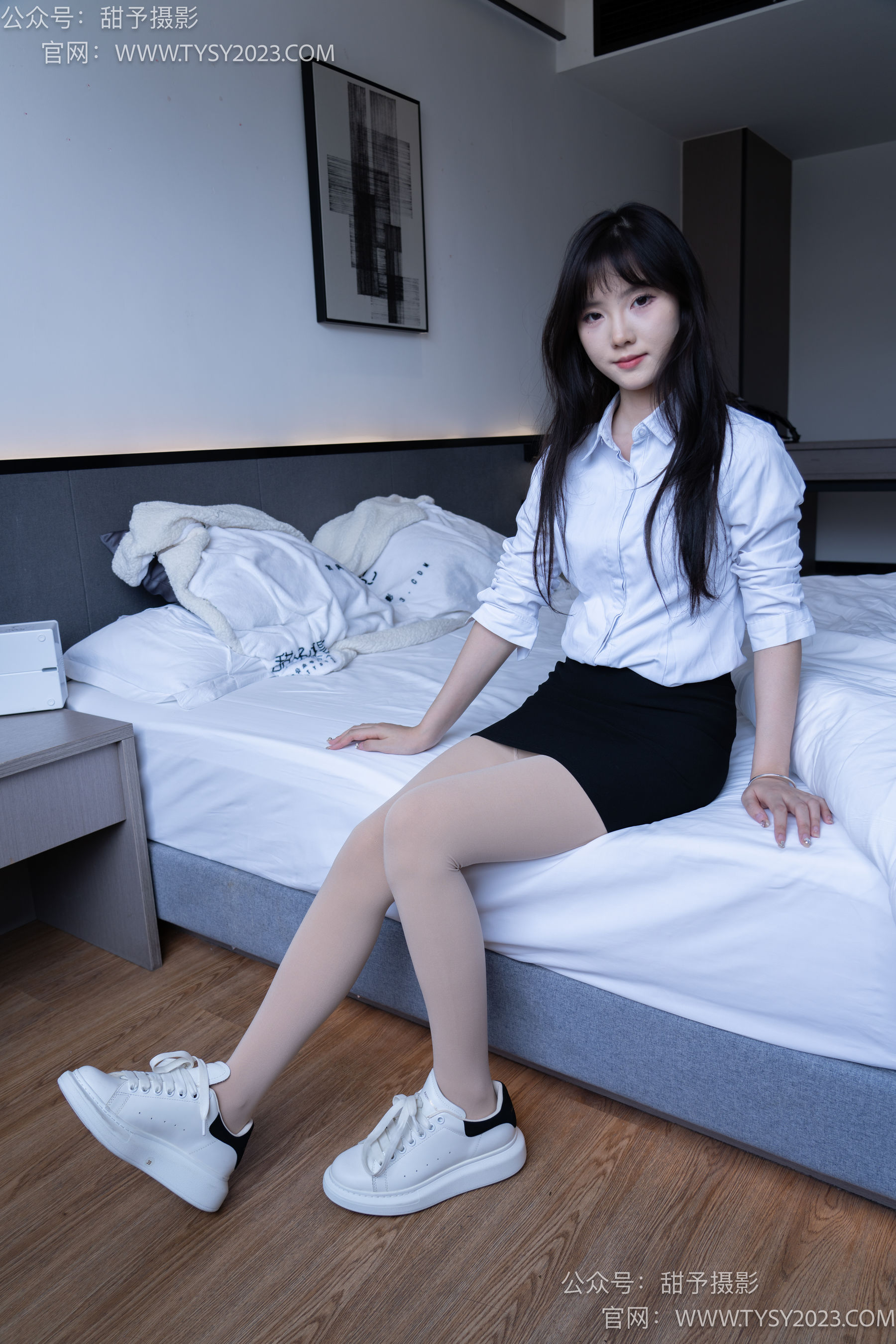 甜予摄影 No.101 璇璇 - OL制服、板鞋、高跟鞋、厚肉丝/(136P)