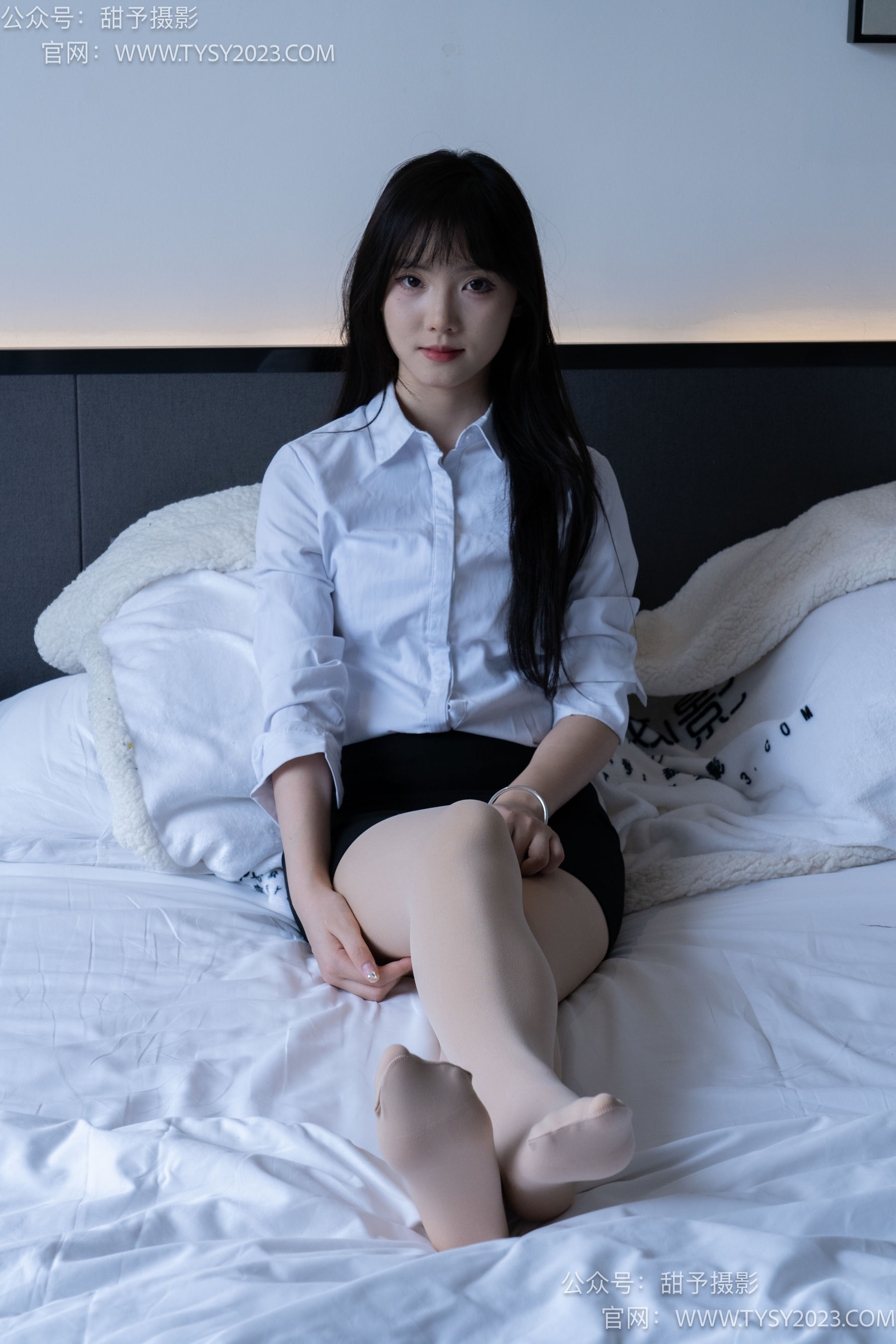 甜予摄影 No.101 璇璇 - OL制服、板鞋、高跟鞋、厚肉丝/(136P)