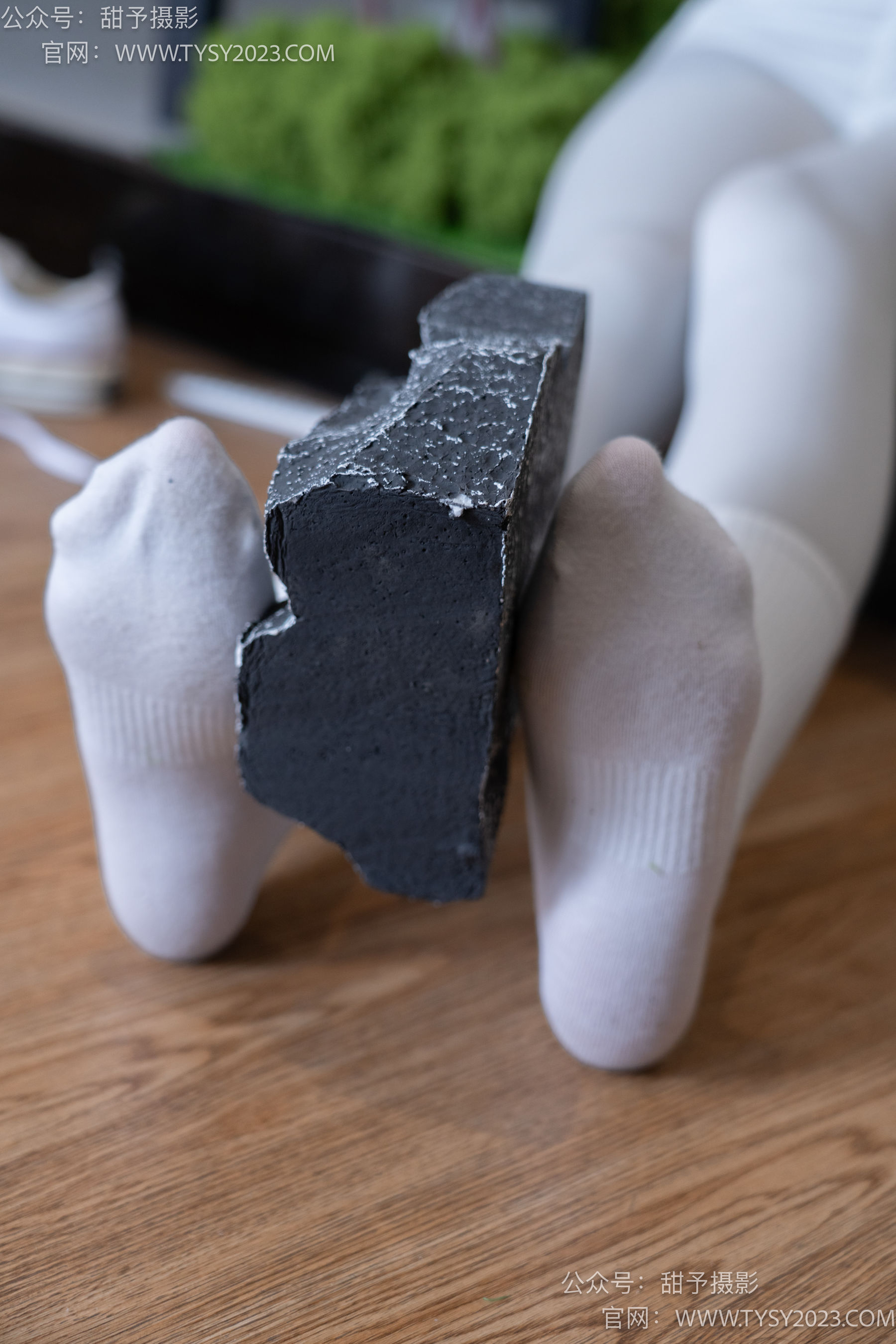 甜予摄影 No.104 璇璇 - 帆布鞋、白棉袜、裸足、小人国剧情/(134P)