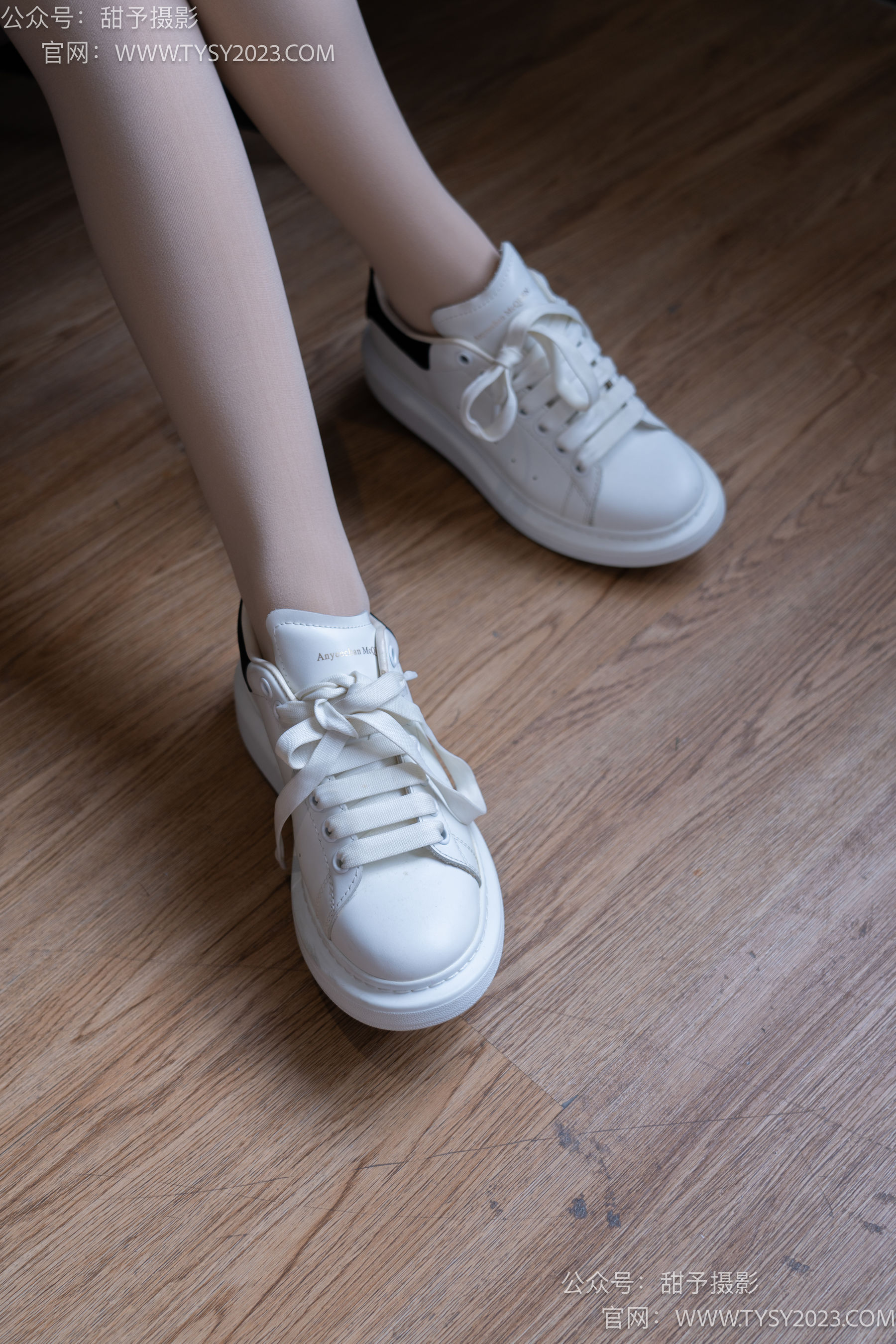 甜予摄影 No.101 璇璇 - OL制服、板鞋、高跟鞋、厚肉丝/(136P)