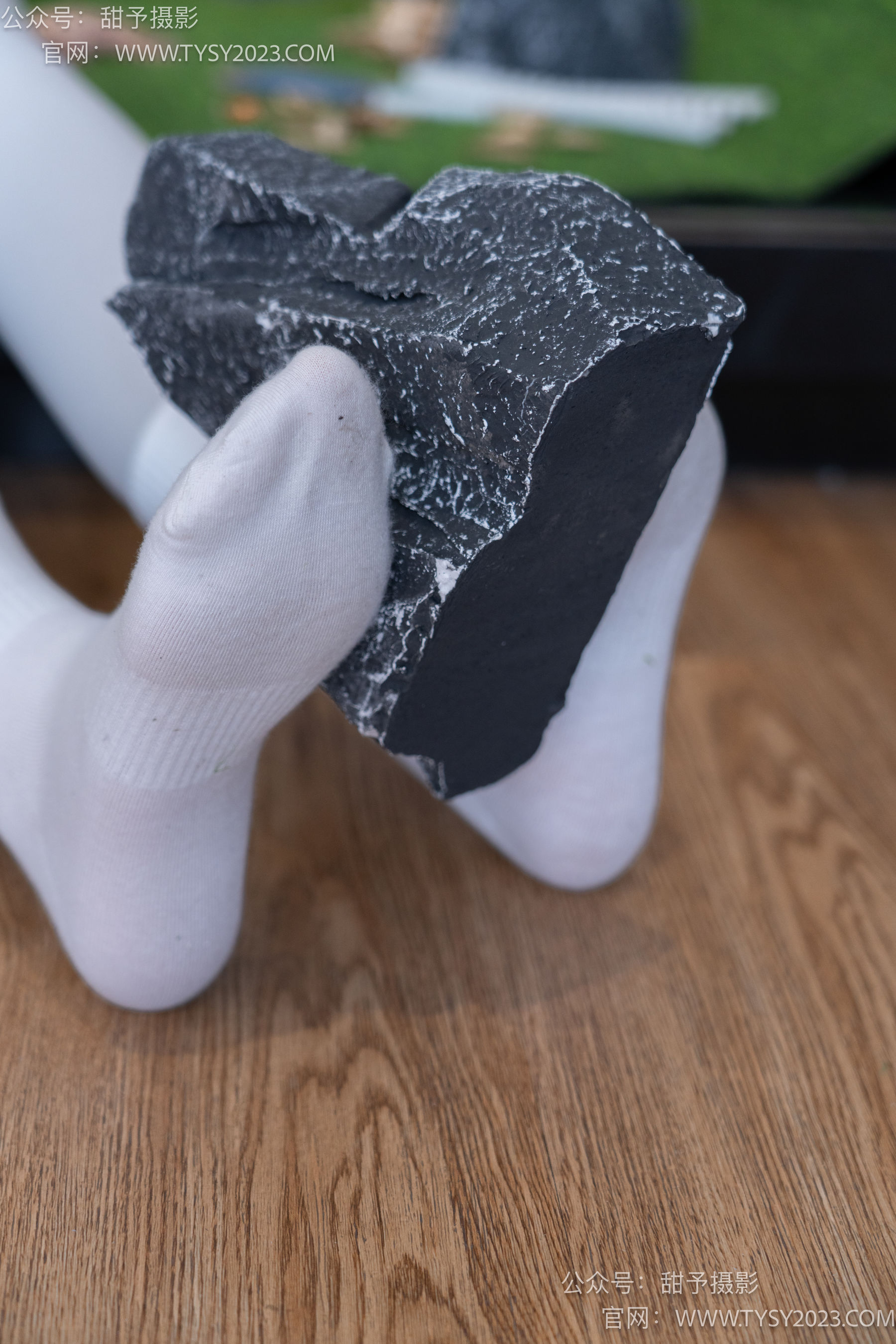 甜予摄影 No.104 璇璇 - 帆布鞋、白棉袜、裸足、小人国剧情/(134P)