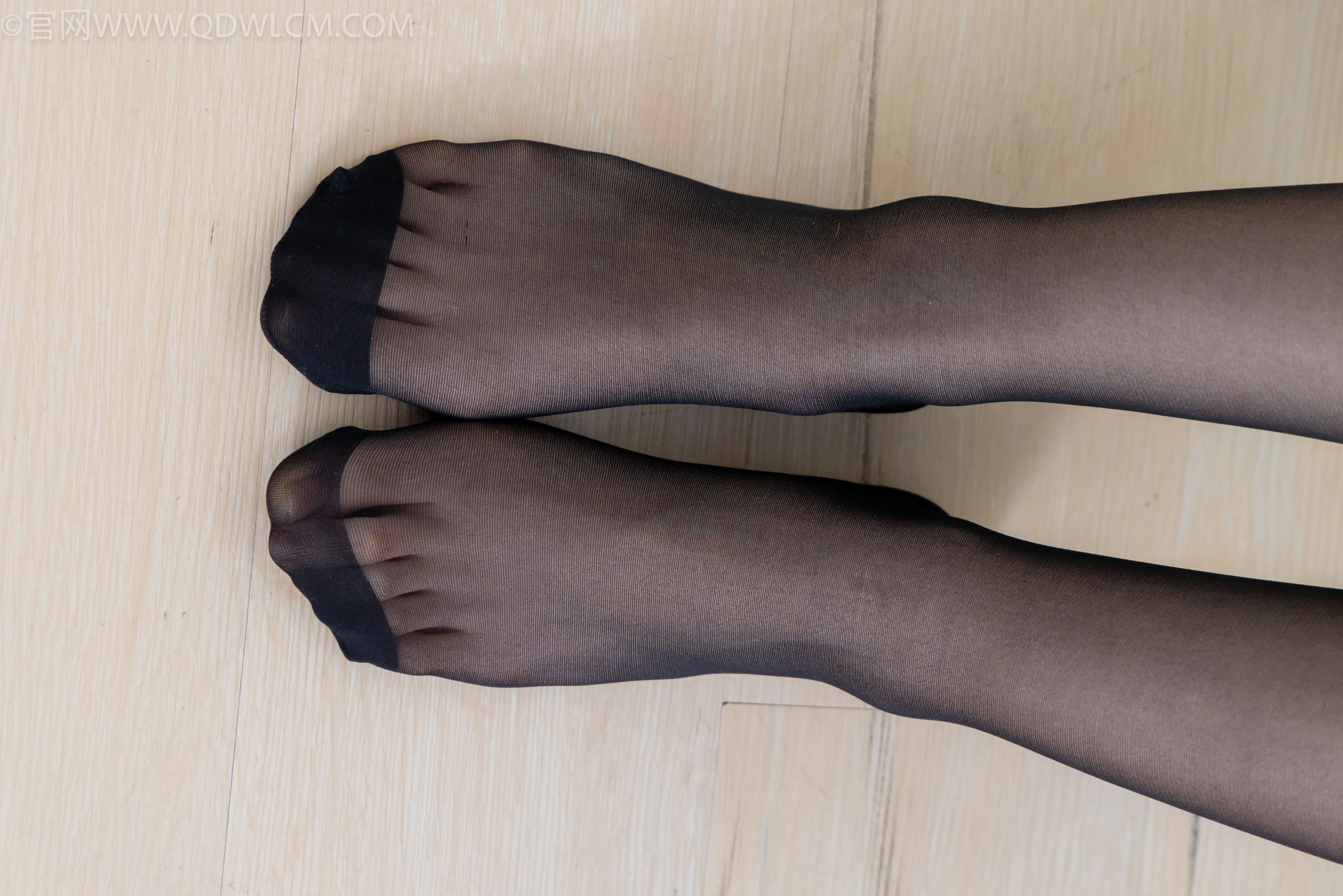 物恋传媒 No.2267 嘟嘟 -高跟长靴、薄黑丝/(238P)