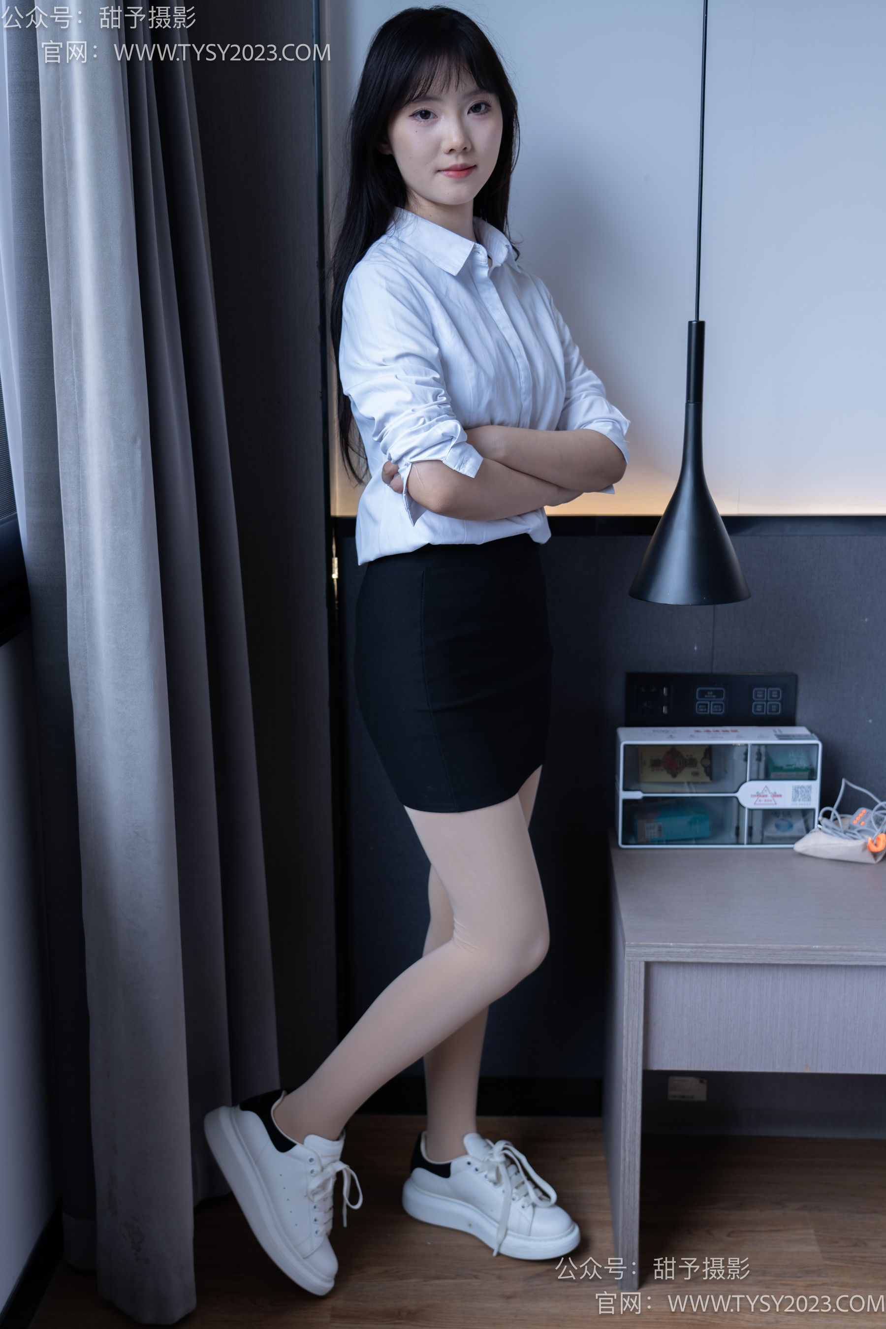 甜予摄影 No.101 璇璇 - OL制服、板鞋、高跟鞋、厚肉丝/(136P)