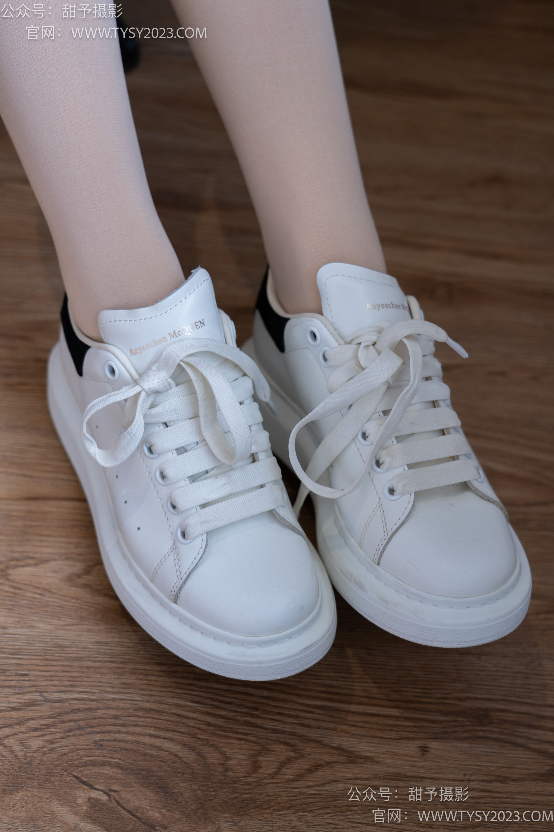 甜予摄影 No.101 璇璇 - OL制服、板鞋、高跟鞋、厚肉丝/(136P)