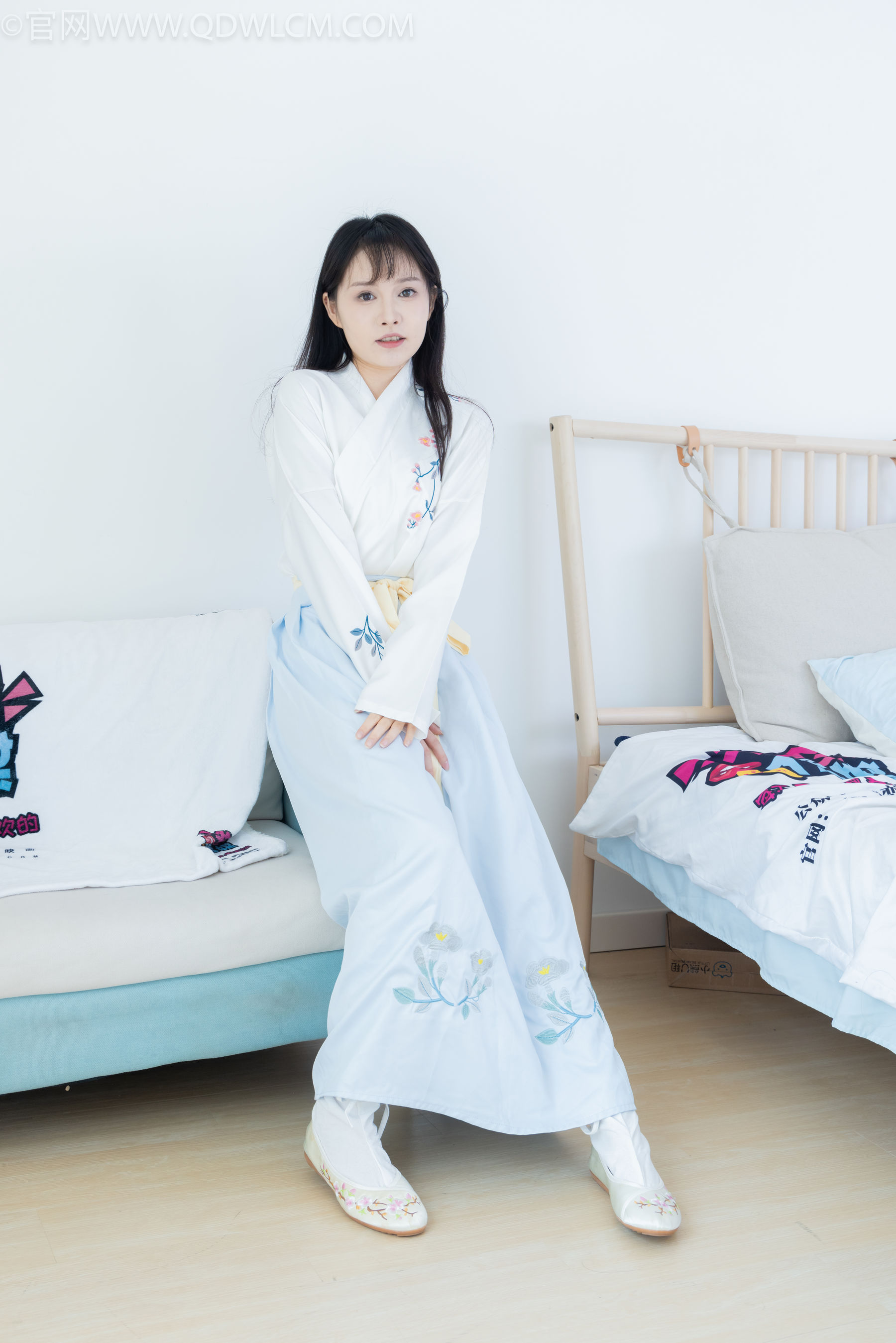 物恋传媒 No.2270 小酒 -高跟鞋、布鞋、白棉足袋、汉服/(191P)