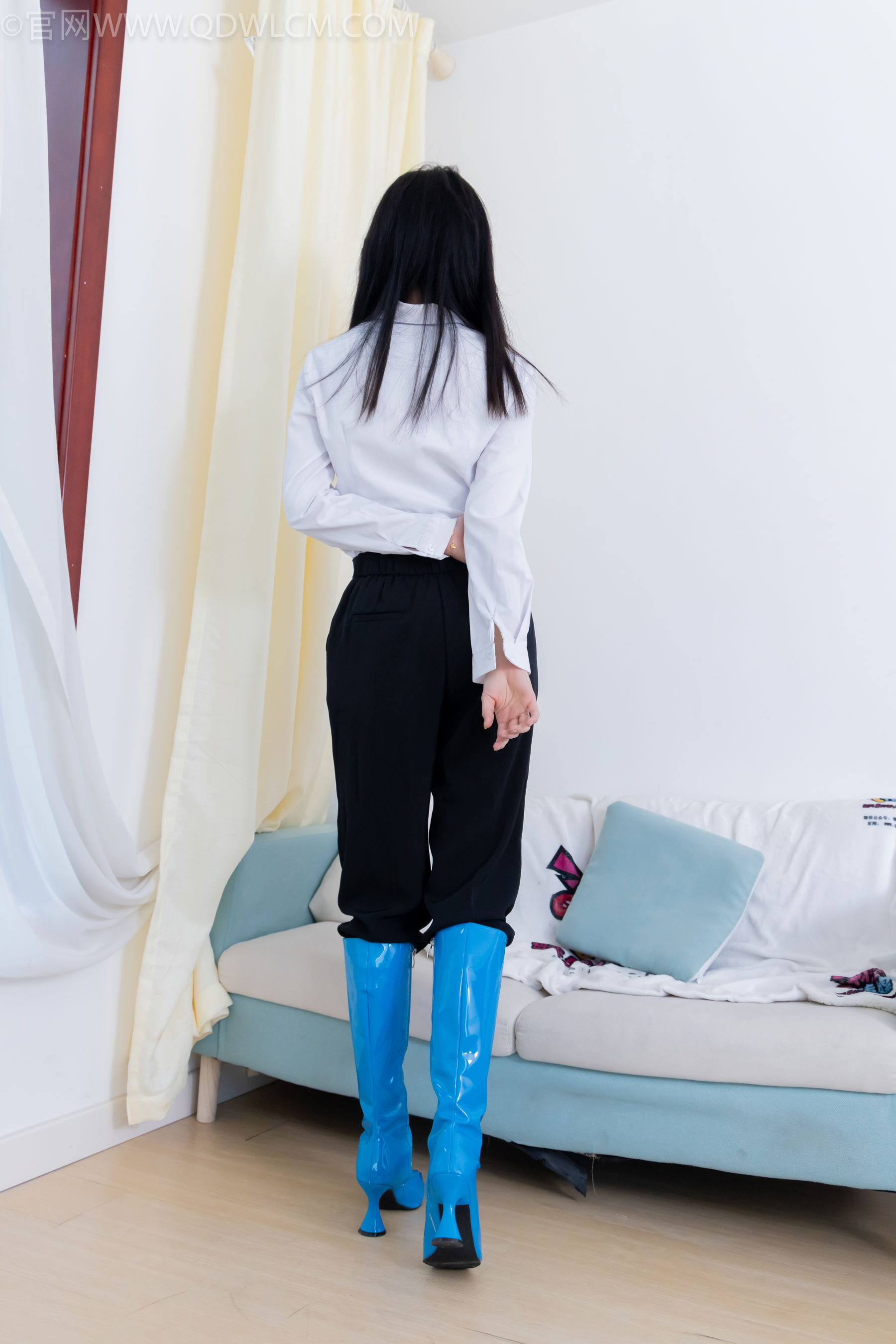 物恋传媒 No.2267 嘟嘟 -高跟长靴、薄黑丝/(238P)