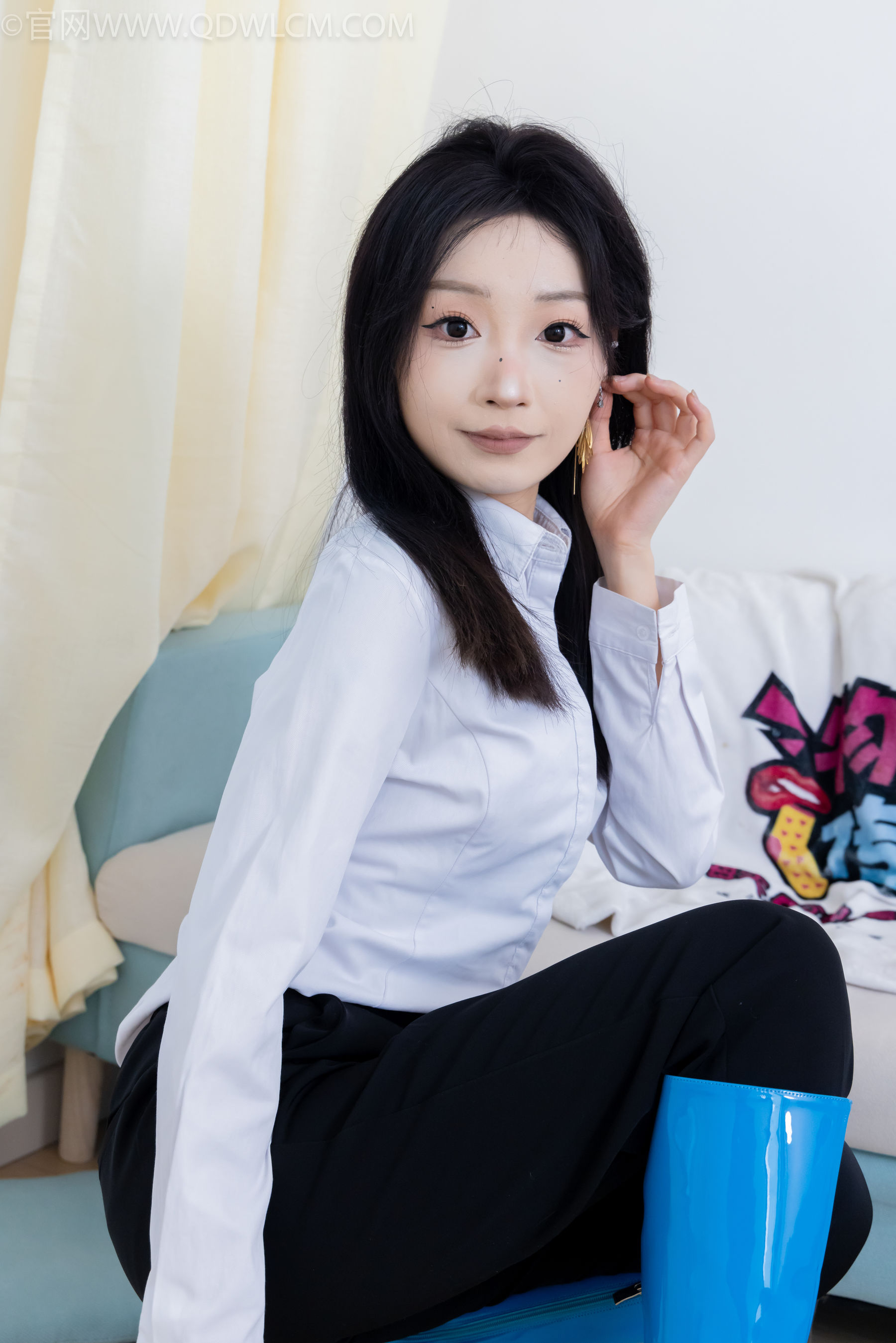 物恋传媒 No.2267 嘟嘟 -高跟长靴、薄黑丝/(238P)