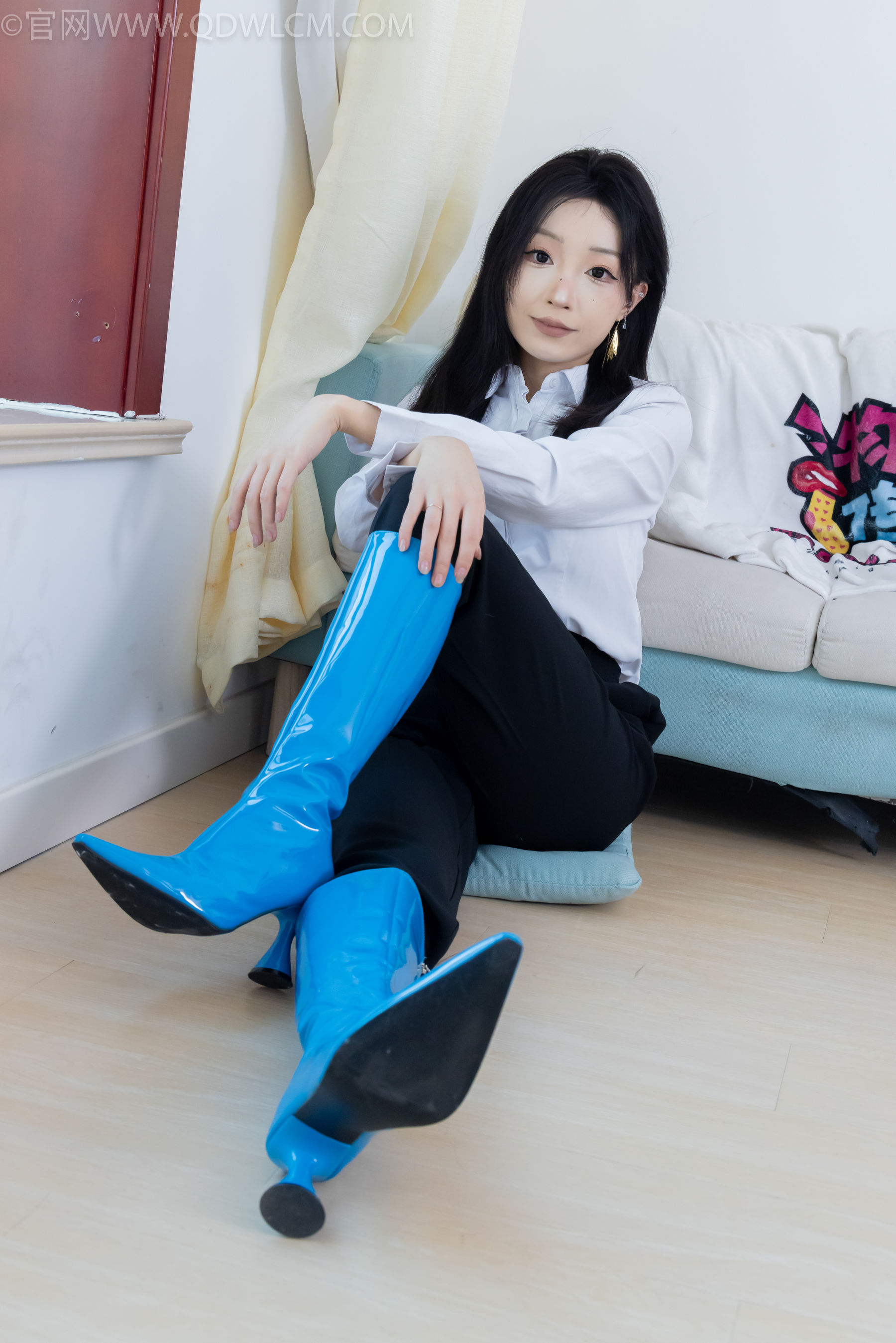 物恋传媒 No.2267 嘟嘟 -高跟长靴、薄黑丝/(238P)