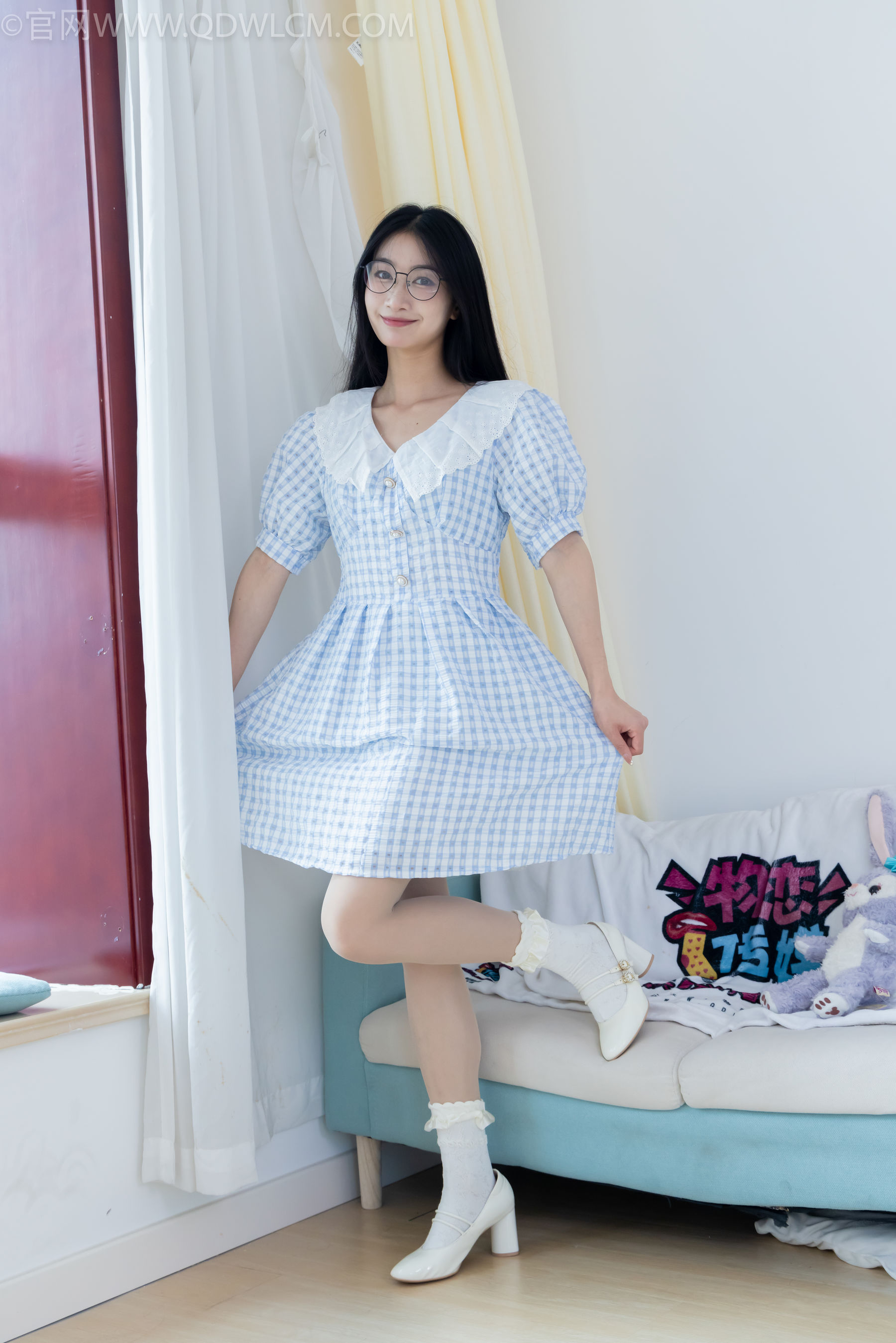 物恋传媒 No.2261 小影 -高跟鞋、白棉袜、薄肉丝/(167P)