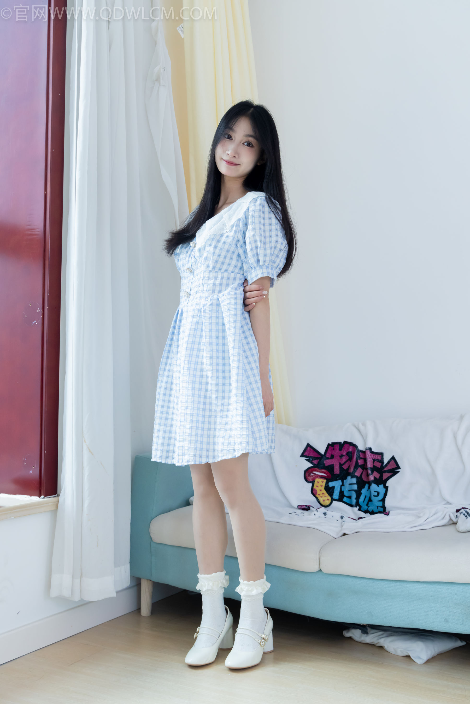 物恋传媒 No.2261 小影 -高跟鞋、白棉袜、薄肉丝/(167P)