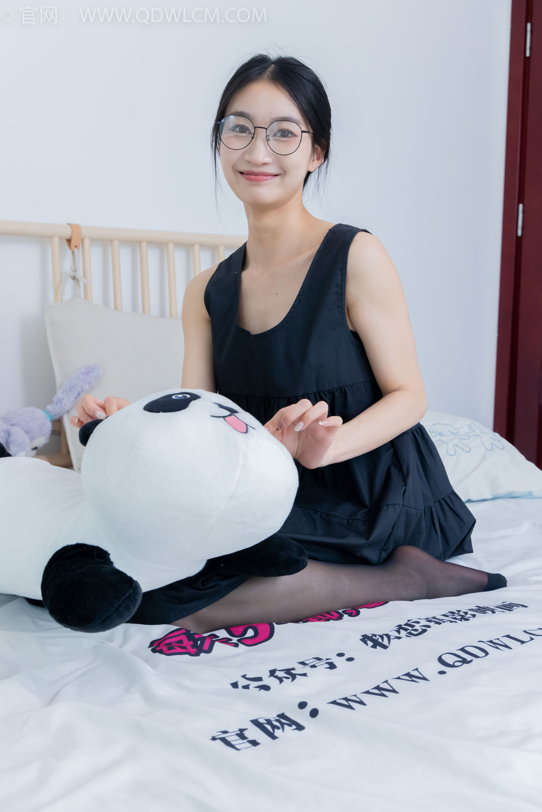 物恋传媒 No.2257 小影 -平底鞋、薄黑丝脚尖加固款/(150P)