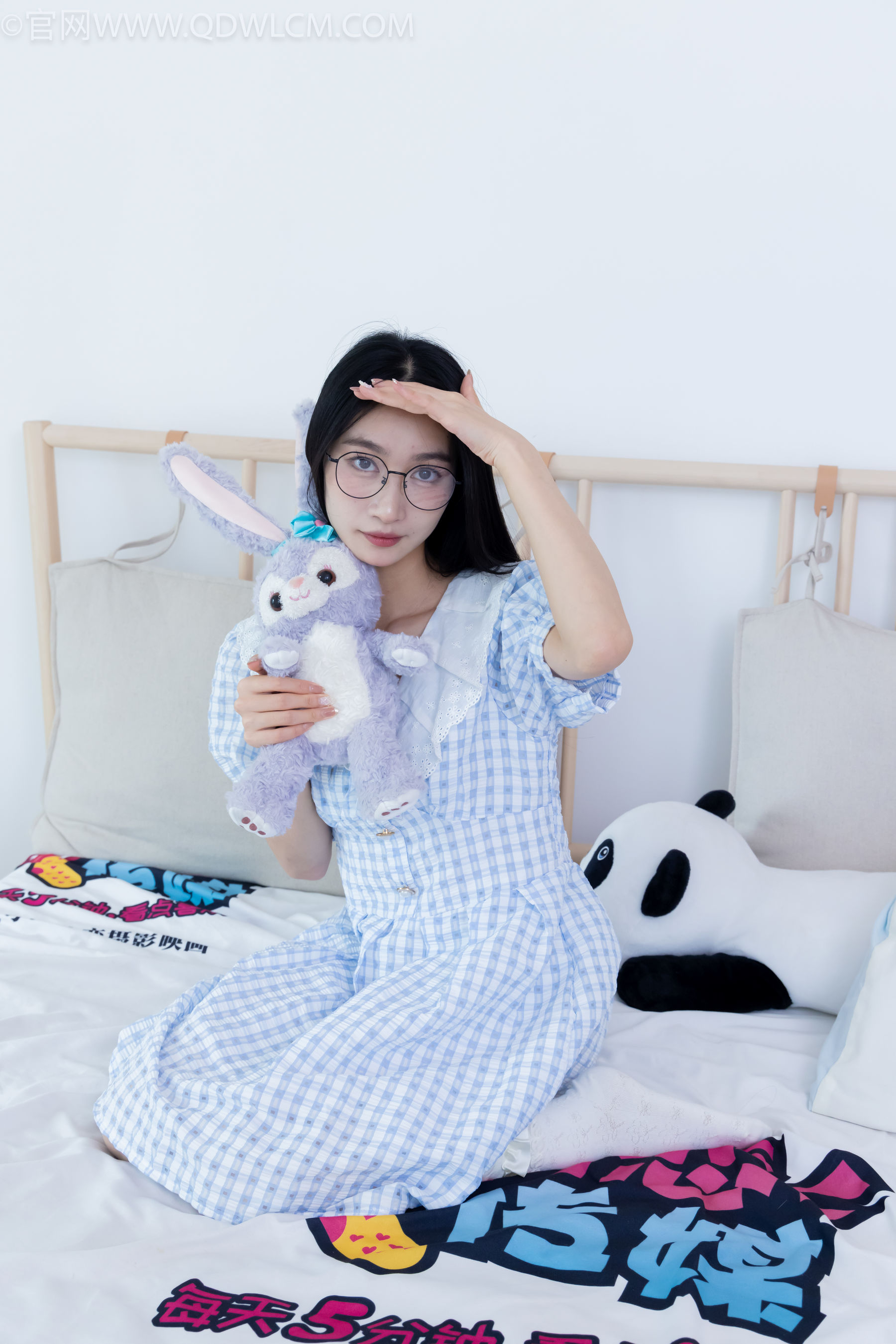 物恋传媒 No.2261 小影 -高跟鞋、白棉袜、薄肉丝/(167P)