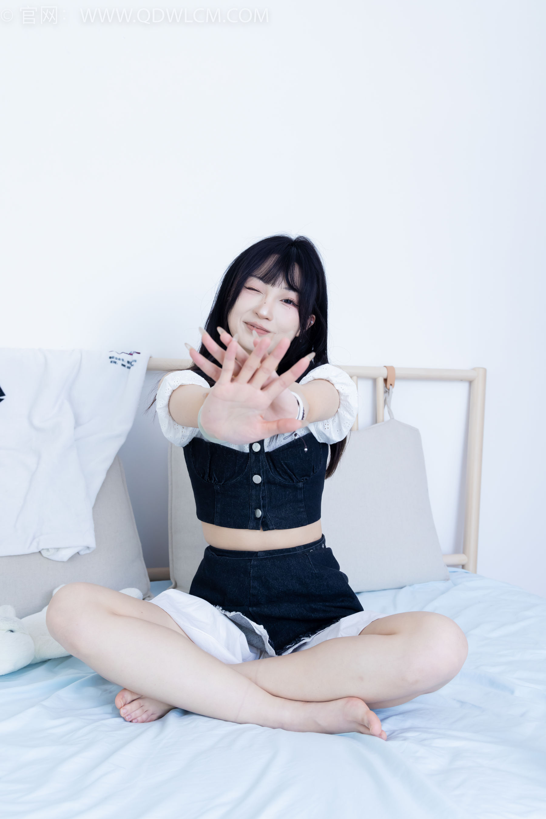 物恋传媒 No.2248 嘟嘟 -高跟凉鞋、薄黑丝、裸足/(160P)