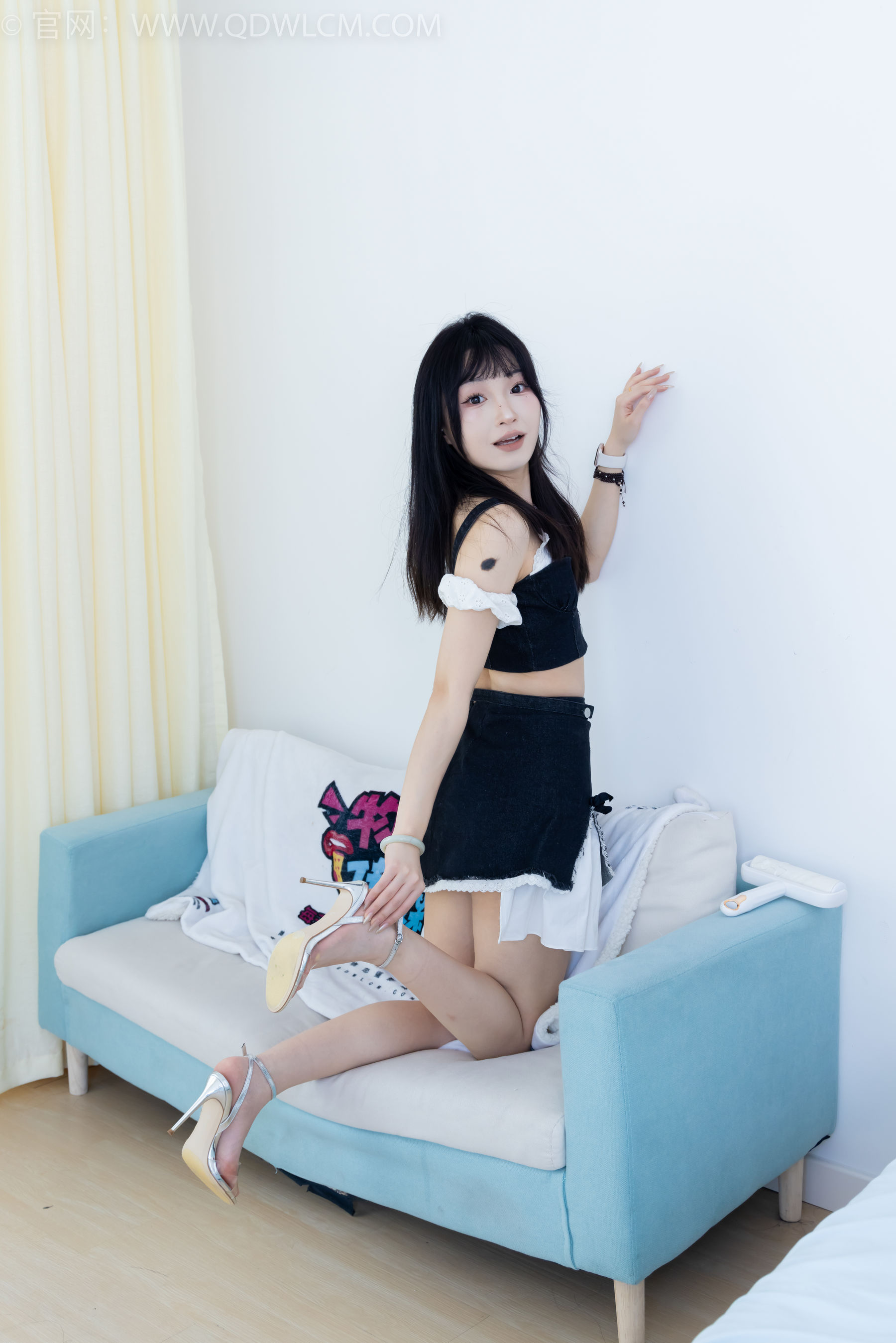 物恋传媒 No.2248 嘟嘟 -高跟凉鞋、薄黑丝、裸足/(160P)