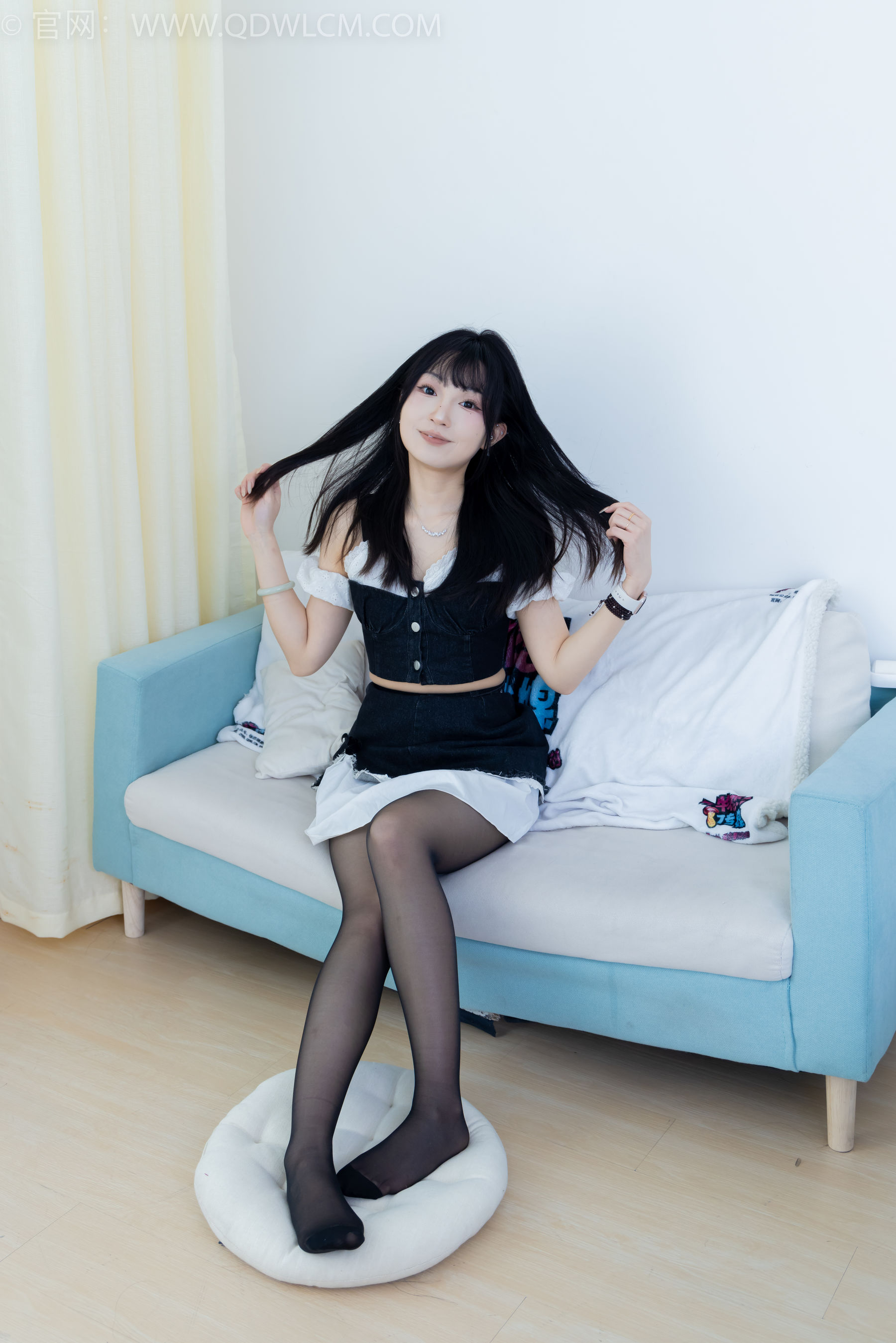 物恋传媒 No.2248 嘟嘟 -高跟凉鞋、薄黑丝、裸足/(160P)