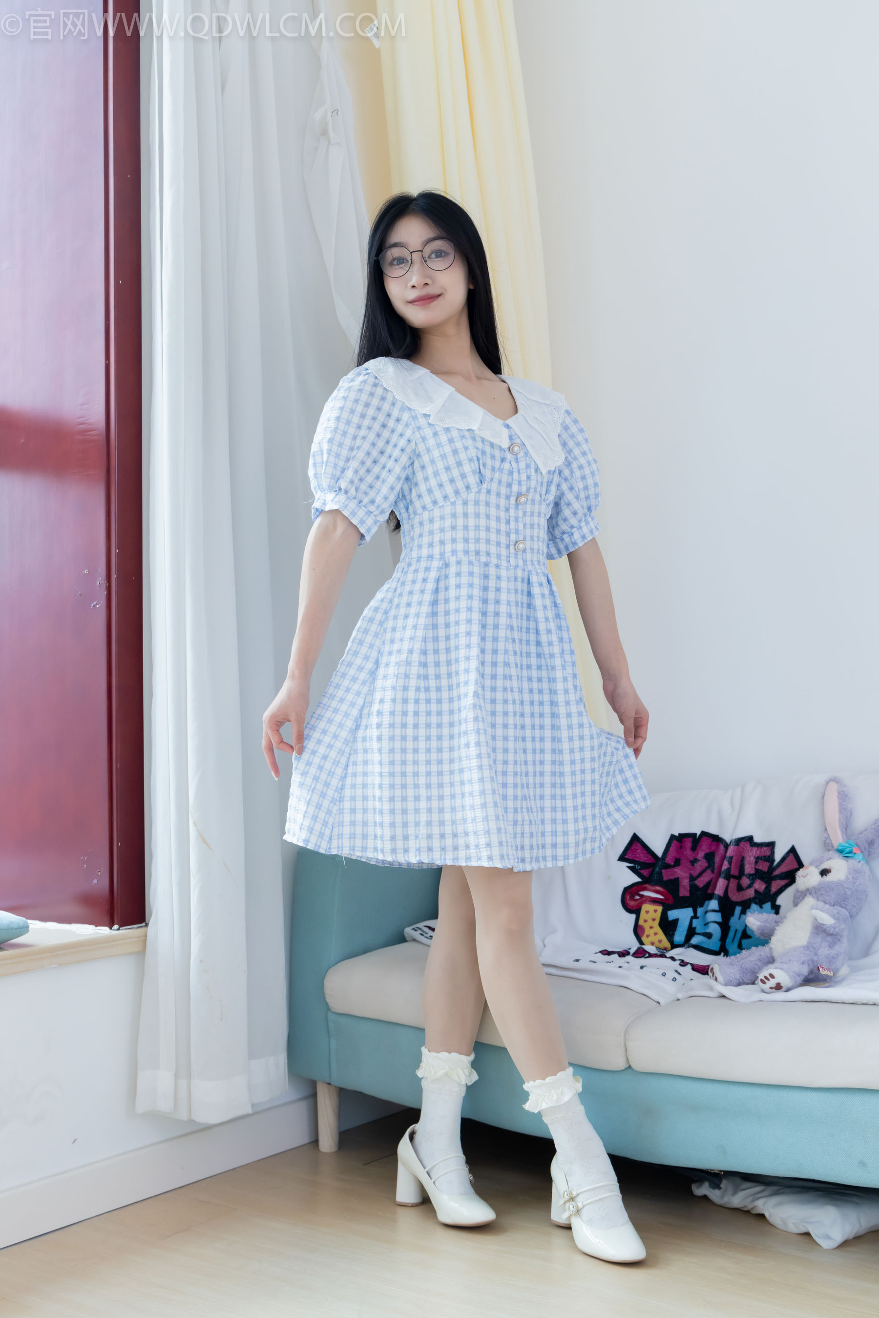 物恋传媒 No.2261 小影 -高跟鞋、白棉袜、薄肉丝/(167P)