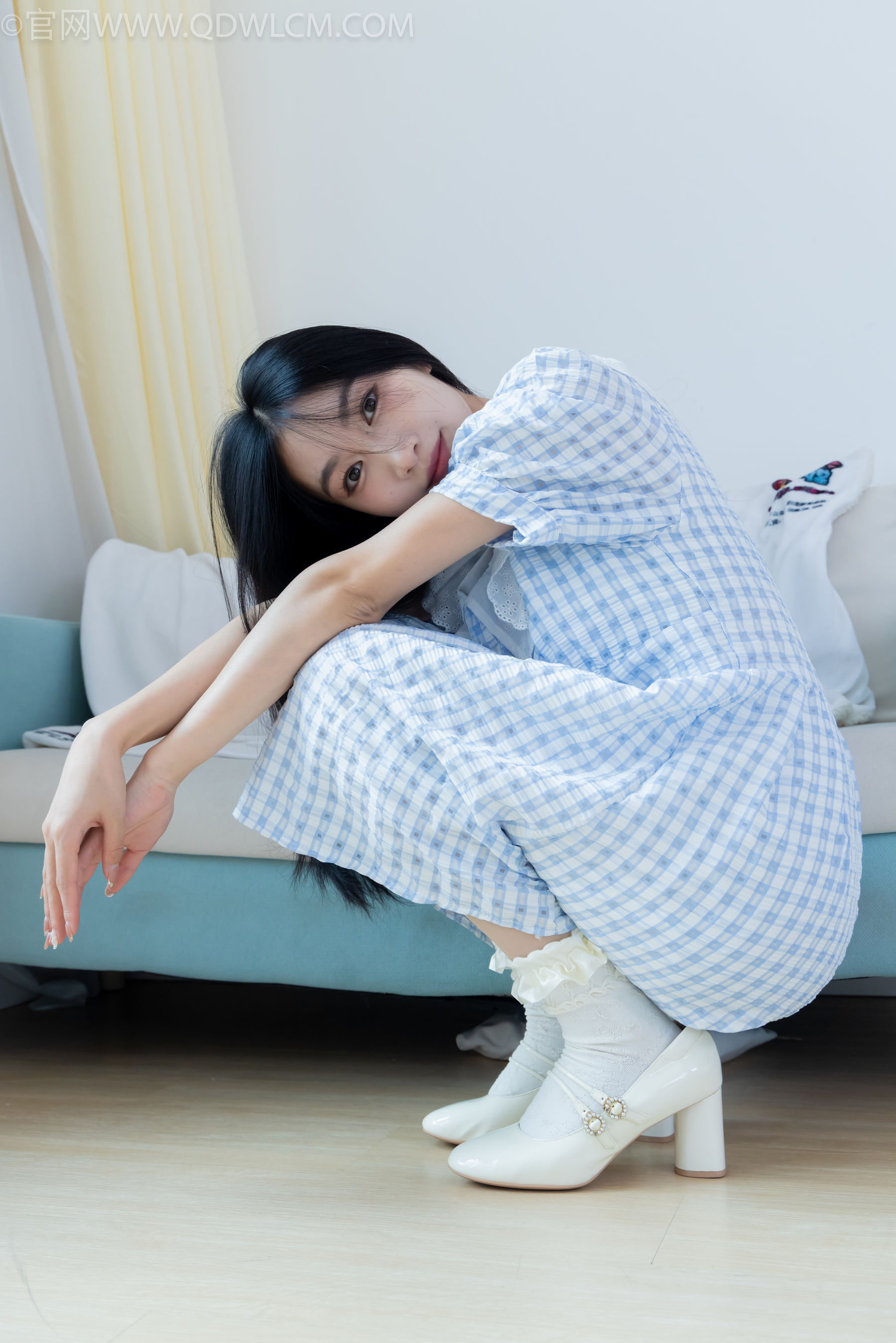 物恋传媒 No.2261 小影 -高跟鞋、白棉袜、薄肉丝/(167P)