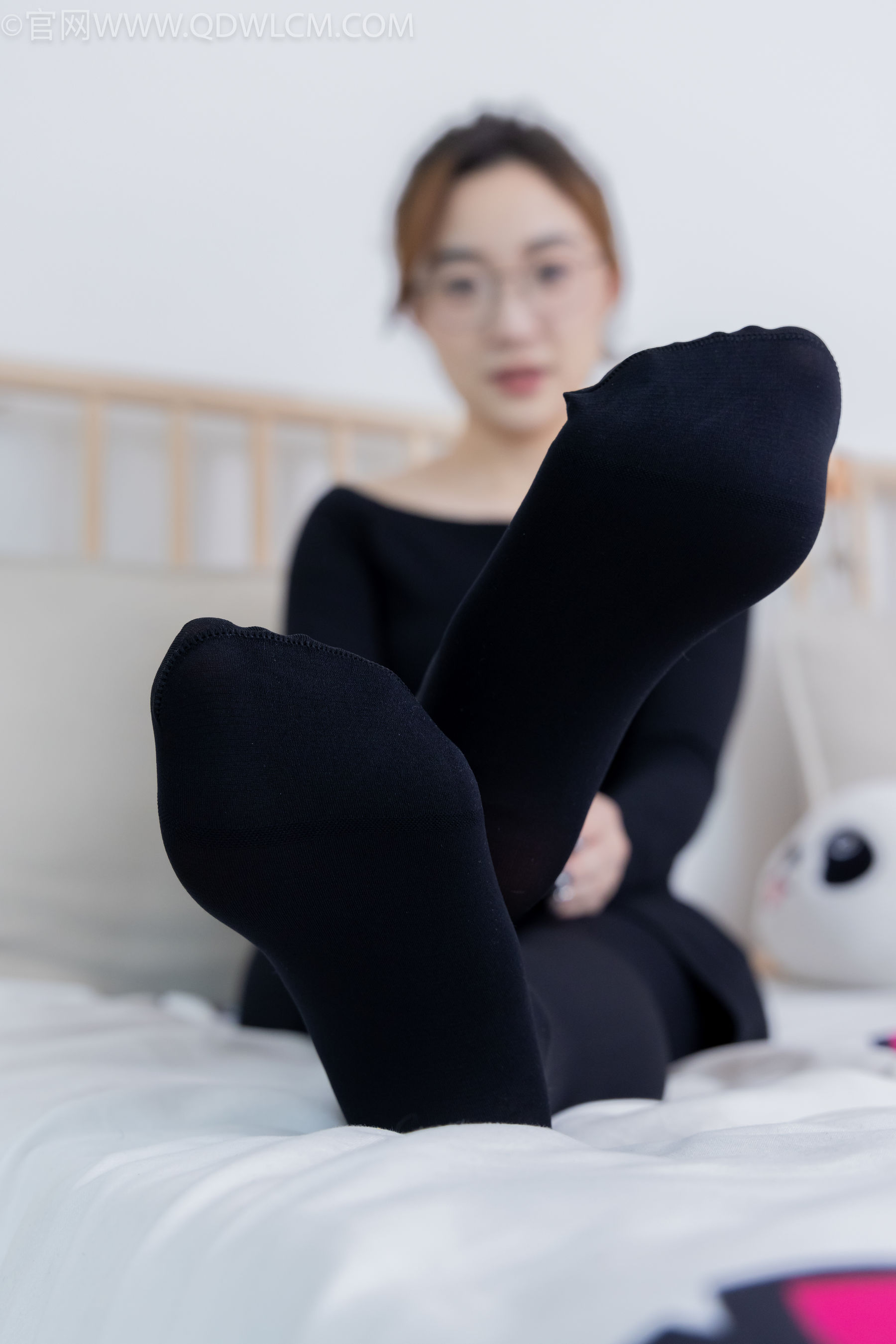 物恋传媒 No.2265 恬恬 -平底鞋、厚黑丝、厚黑丝踩奶油蛋糕剧情/(157P)