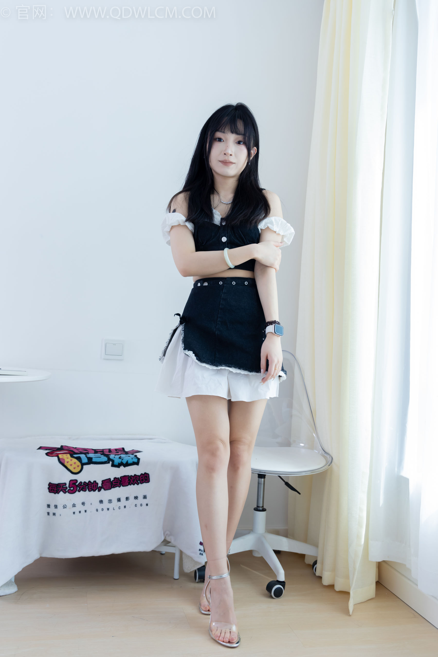 物恋传媒 No.2248 嘟嘟 -高跟凉鞋、薄黑丝、裸足/(160P)