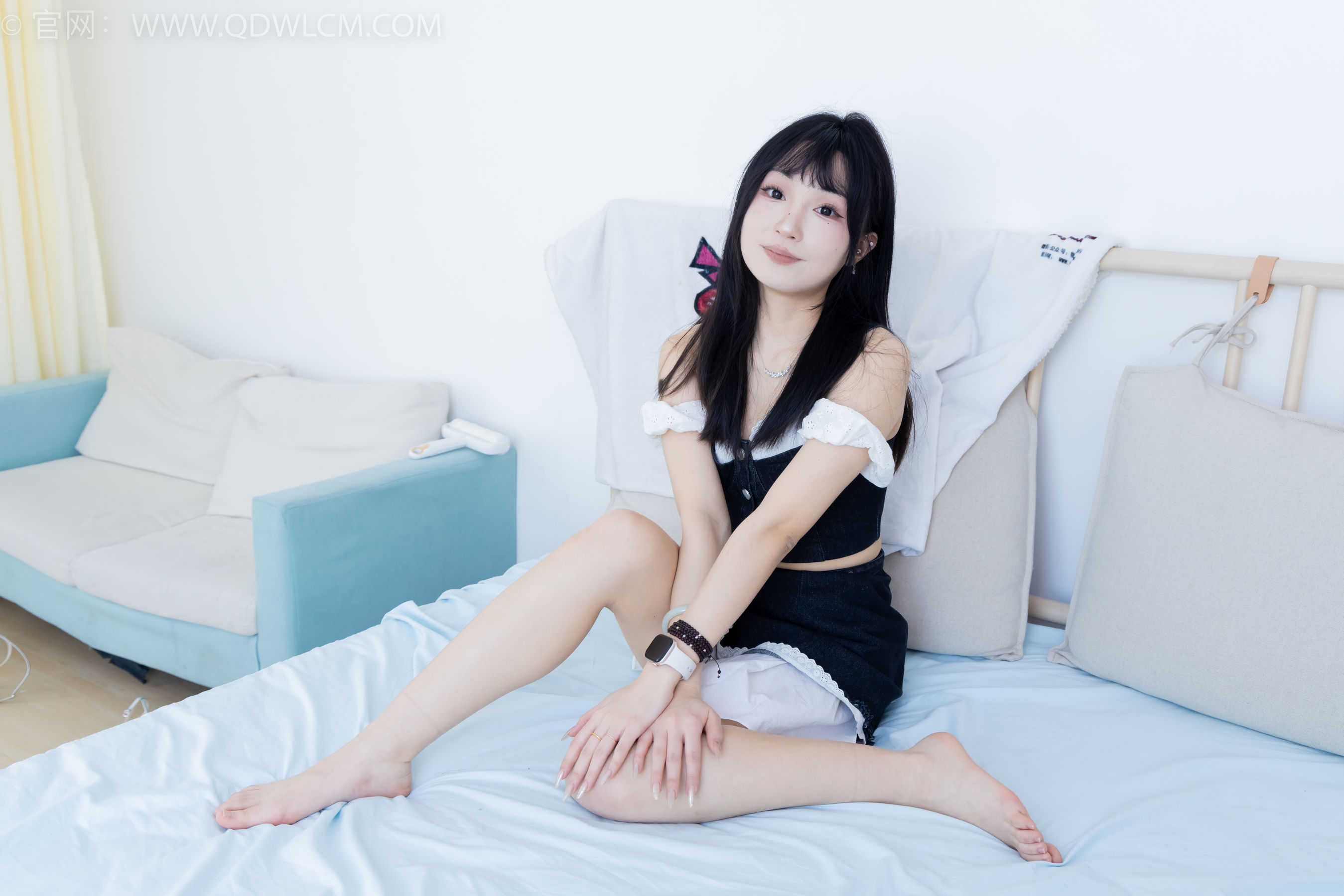 物恋传媒 No.2248 嘟嘟 -高跟凉鞋、薄黑丝、裸足/(160P)