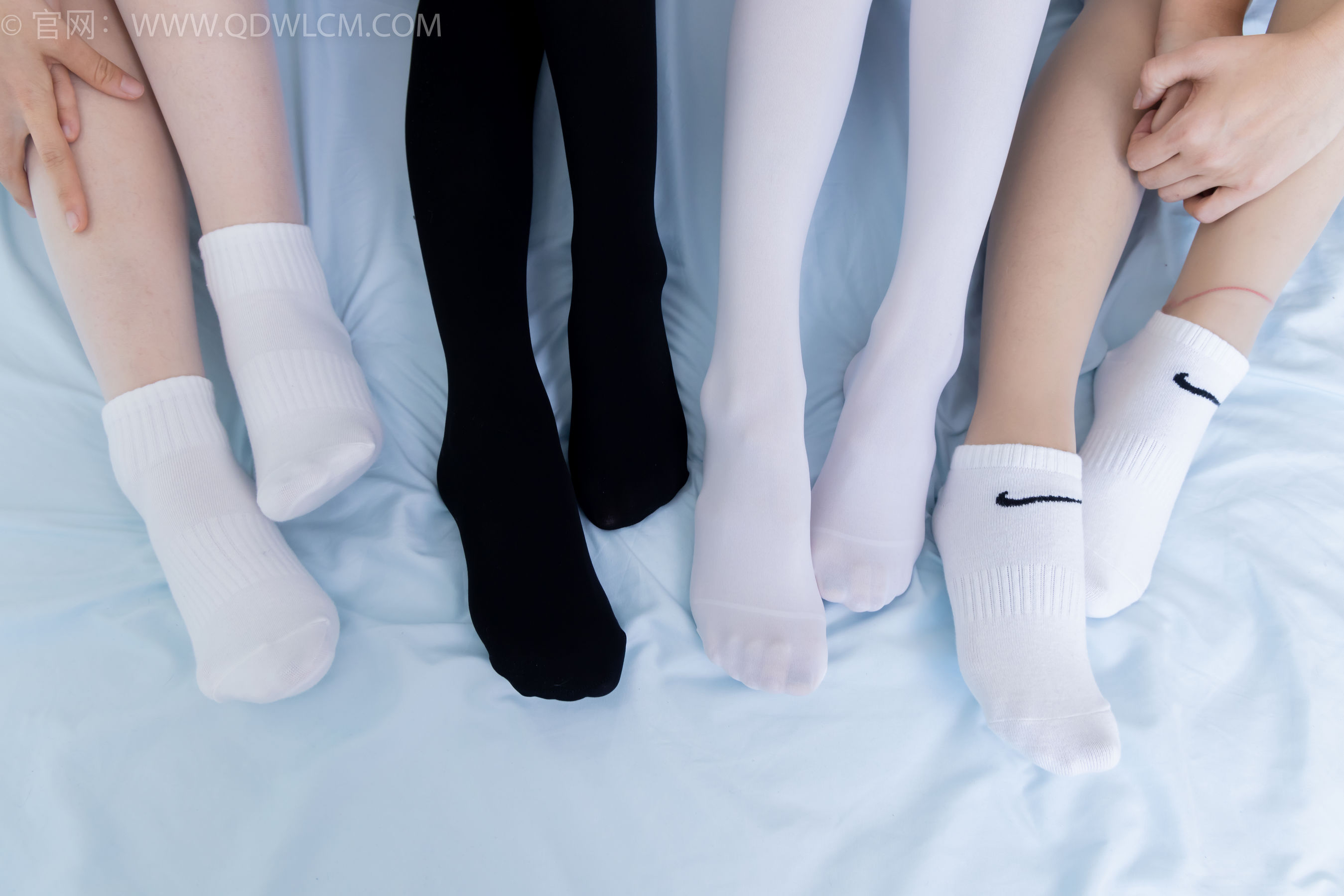 物恋传媒 No.2243 茯苓&岚岚&泡泡&米米 -新春快乐/(190P)