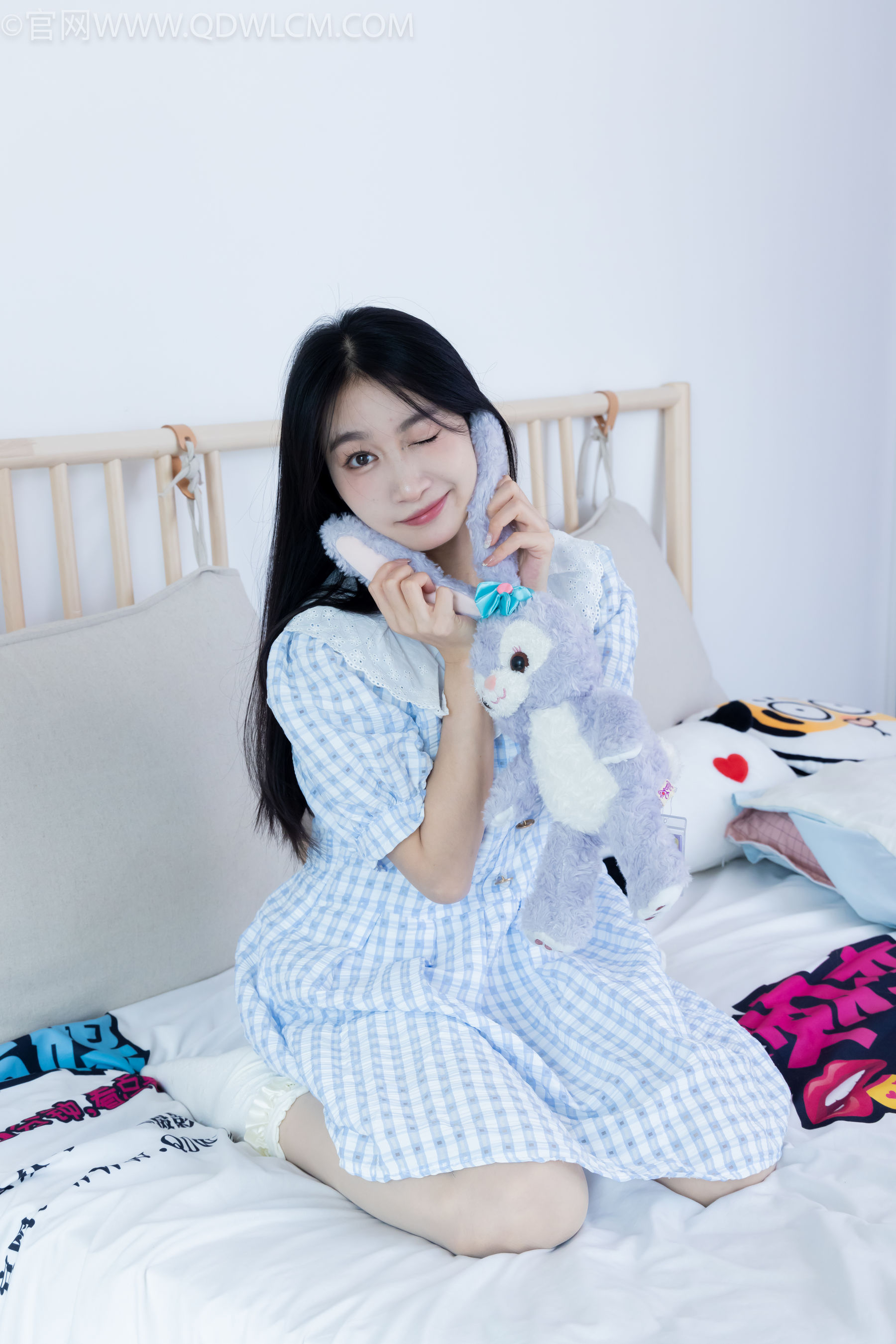 物恋传媒 No.2261 小影 -高跟鞋、白棉袜、薄肉丝/(167P)