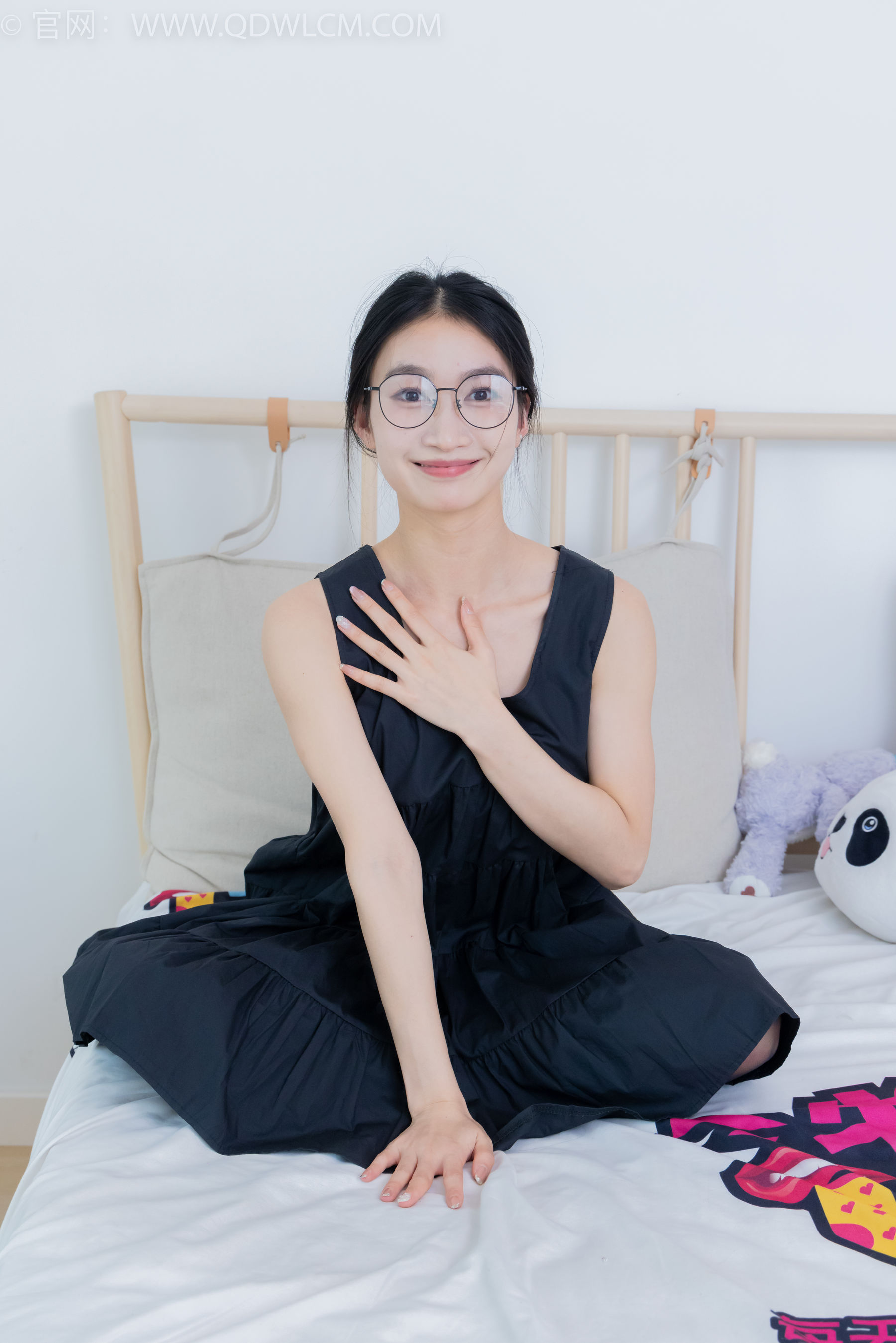 物恋传媒 No.2257 小影 -平底鞋、薄黑丝脚尖加固款/(150P)