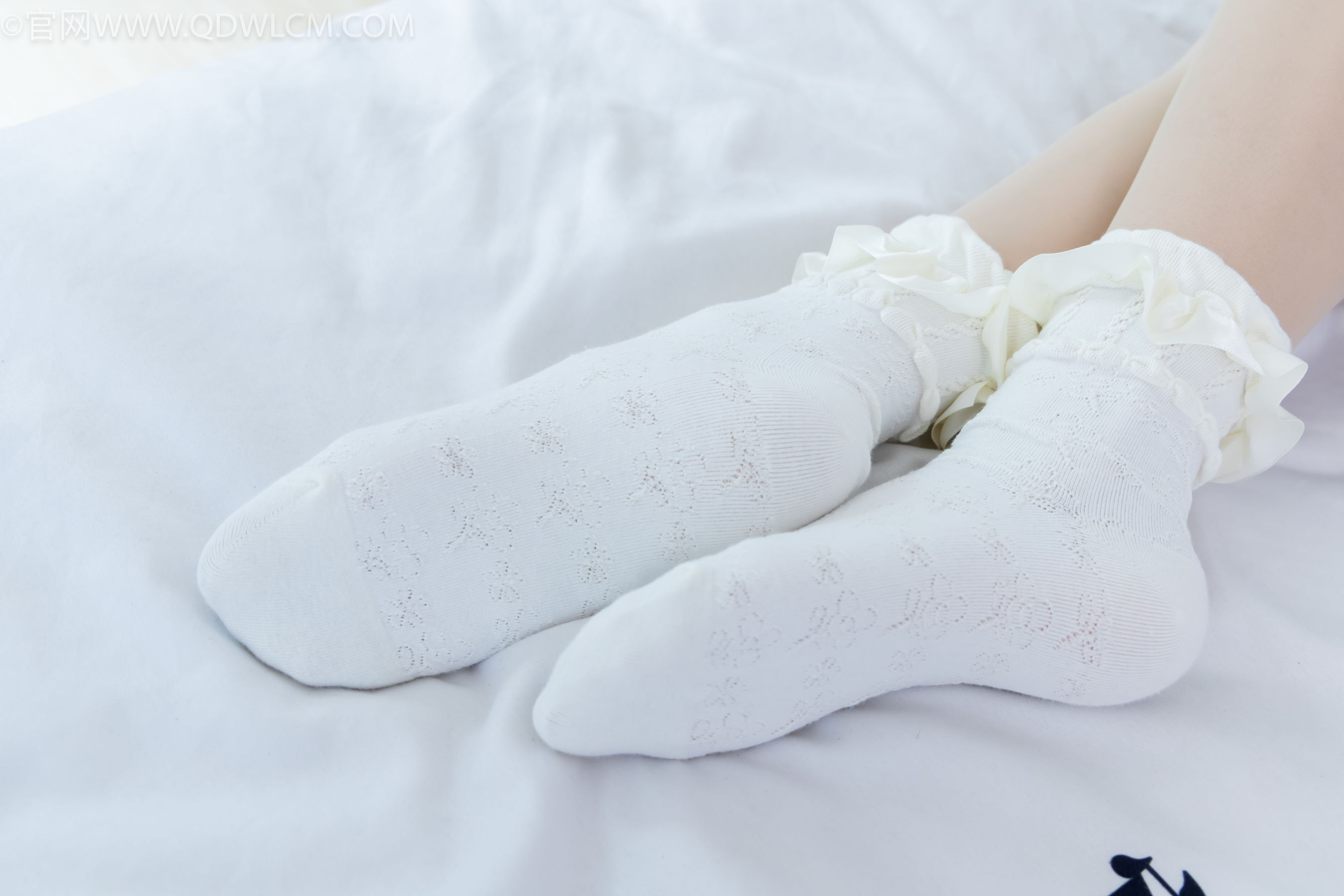 物恋传媒 No.2261 小影 -高跟鞋、白棉袜、薄肉丝/(167P)