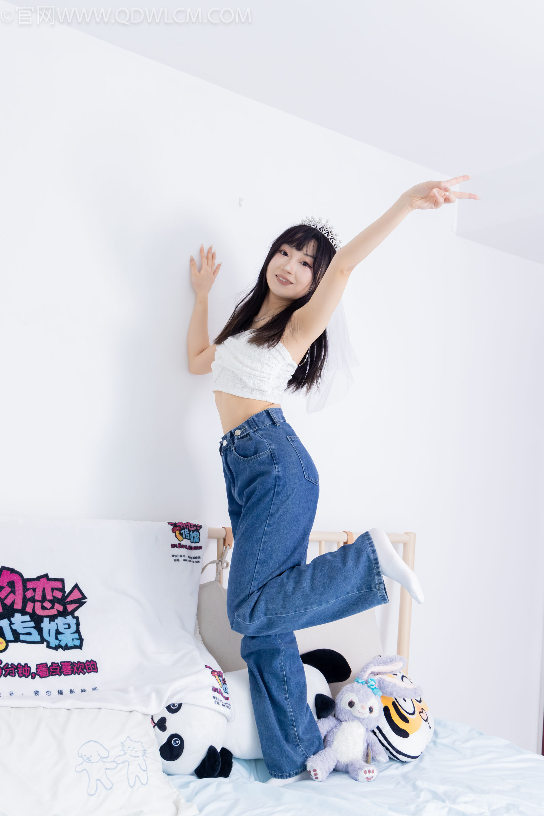 物恋传媒 No.2258 嘟嘟 -板鞋、白棉袜、裸足/(161P)