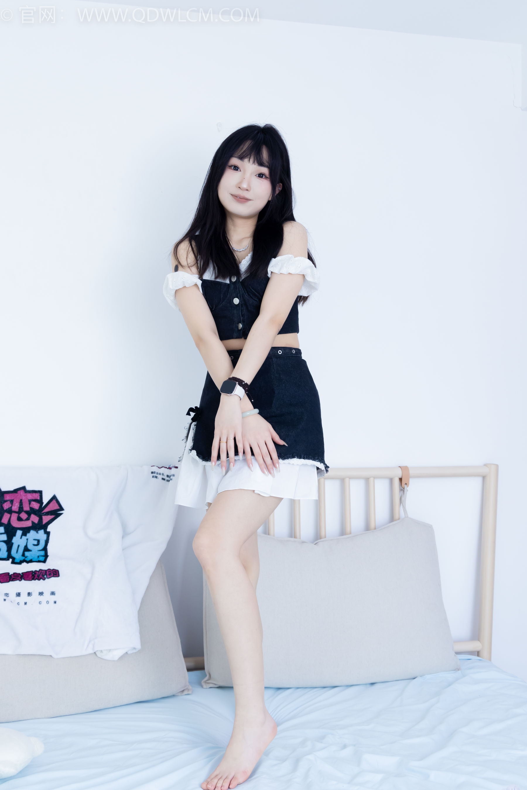 物恋传媒 No.2248 嘟嘟 -高跟凉鞋、薄黑丝、裸足/(160P)