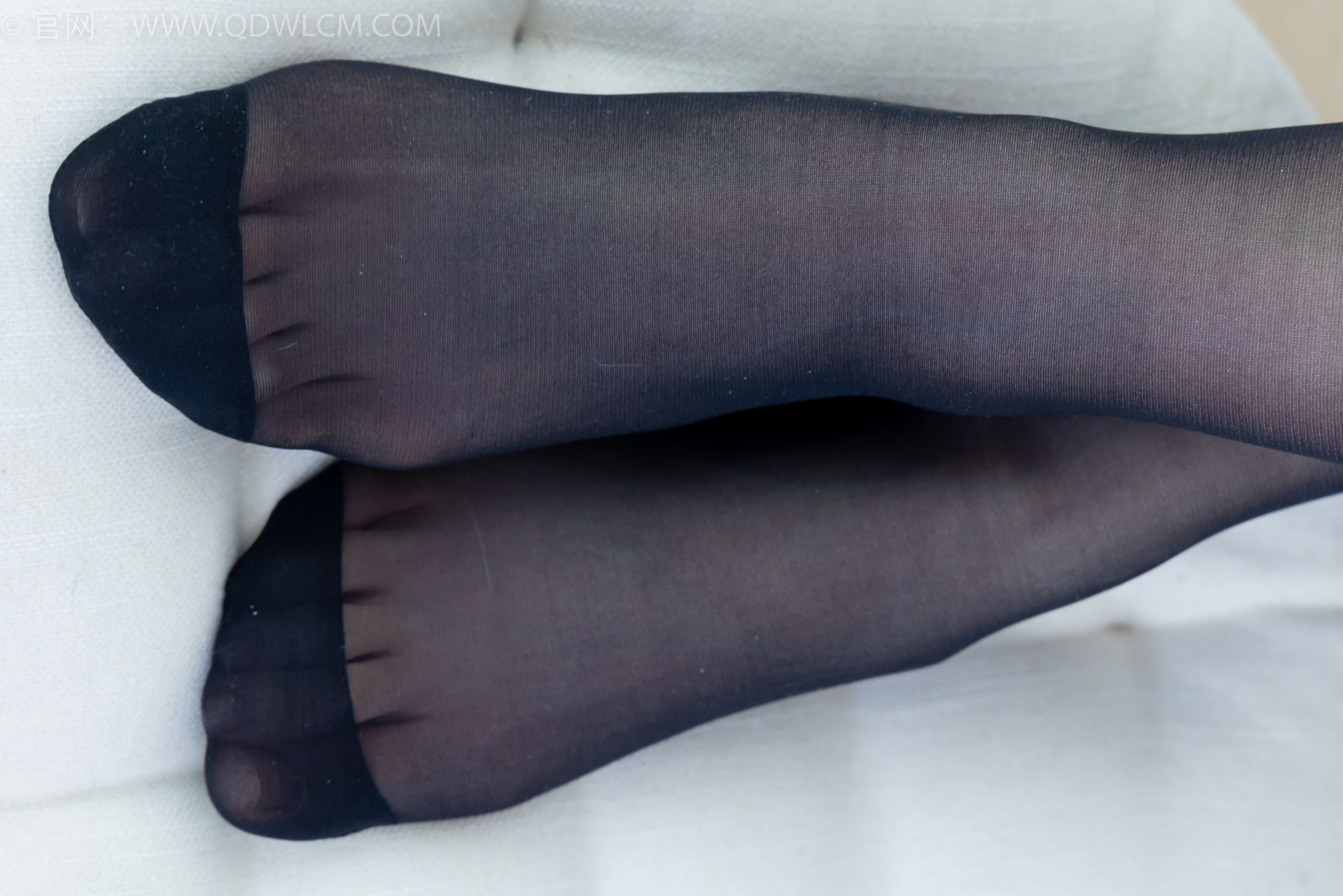 物恋传媒 No.2248 嘟嘟 -高跟凉鞋、薄黑丝、裸足/(160P)