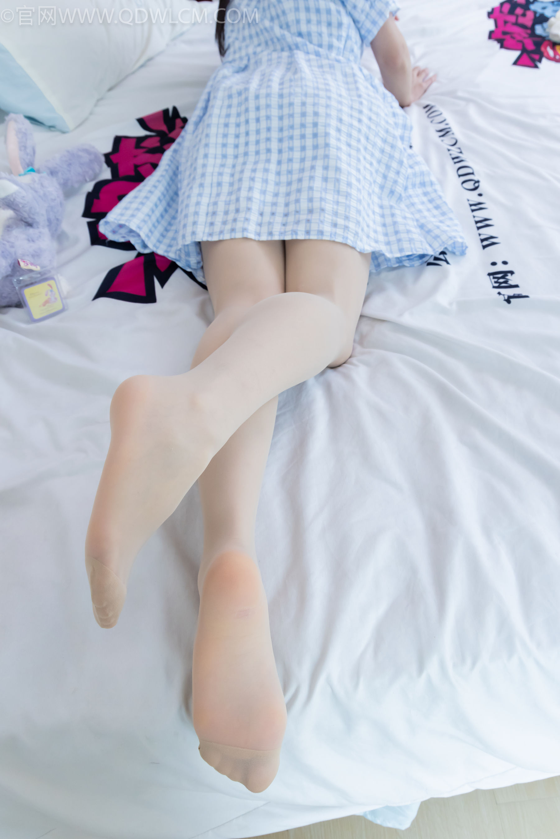 物恋传媒 No.2261 小影 -高跟鞋、白棉袜、薄肉丝/(167P)