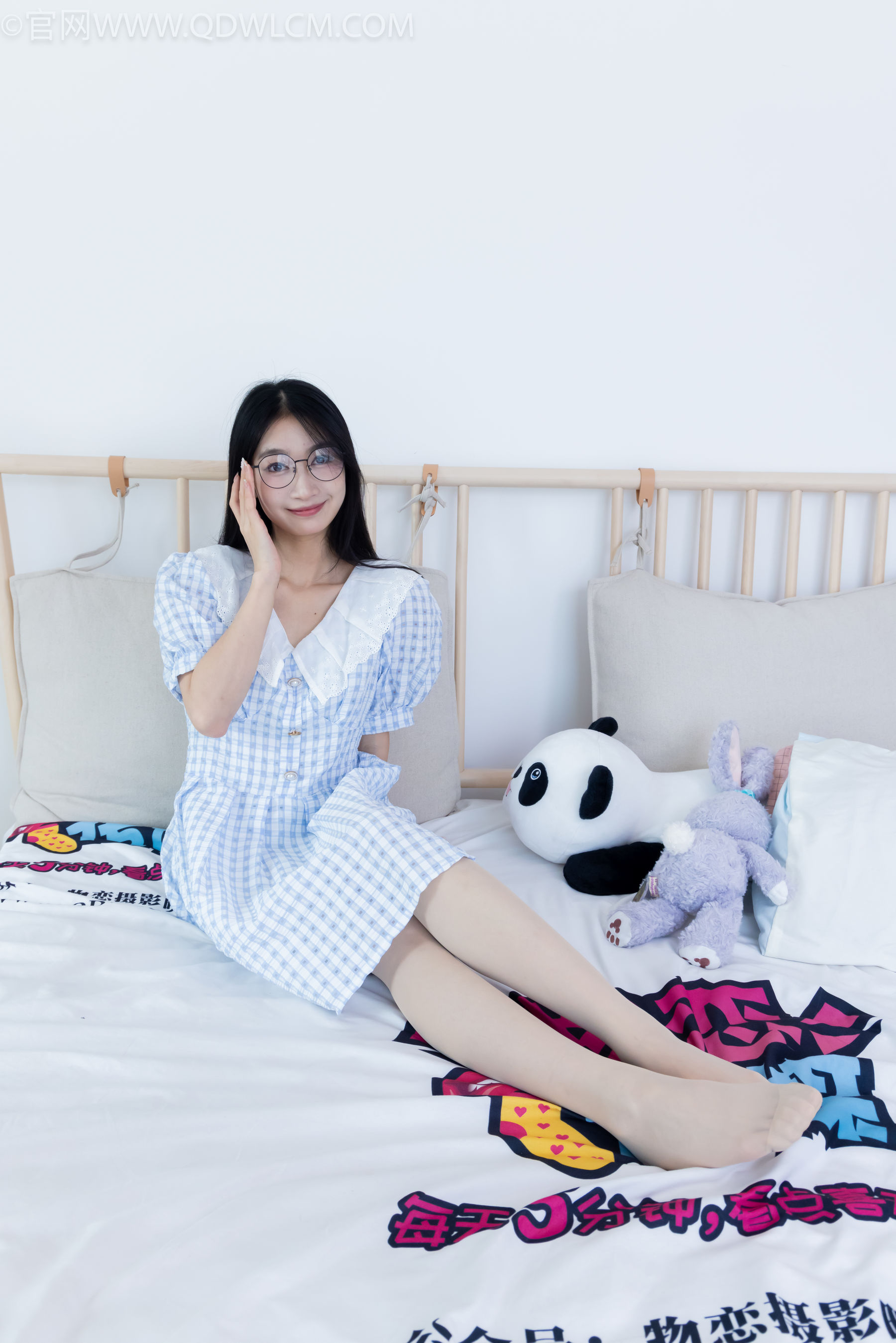 物恋传媒 No.2261 小影 -高跟鞋、白棉袜、薄肉丝/(167P)