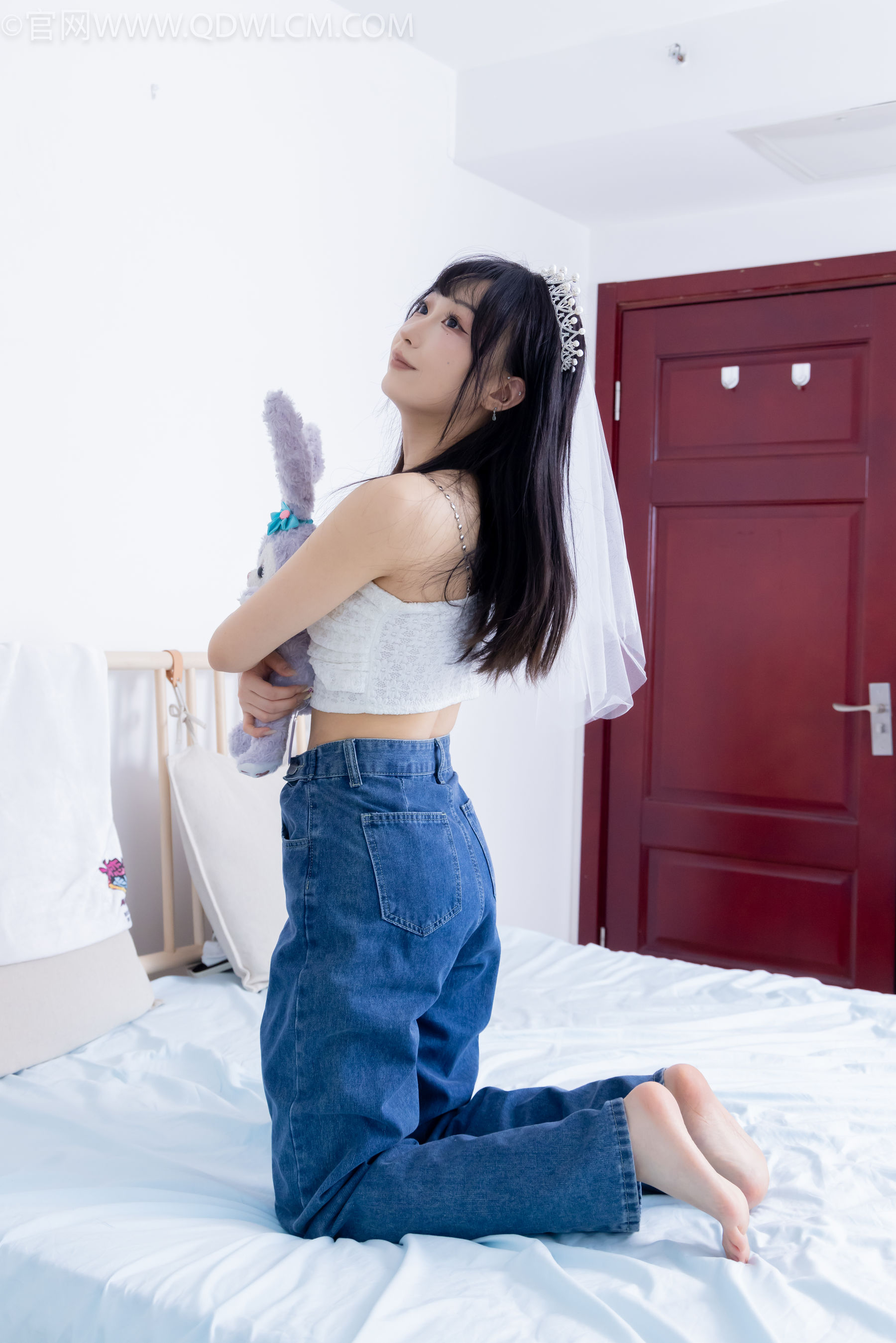 物恋传媒 No.2258 嘟嘟 -板鞋、白棉袜、裸足/(161P)