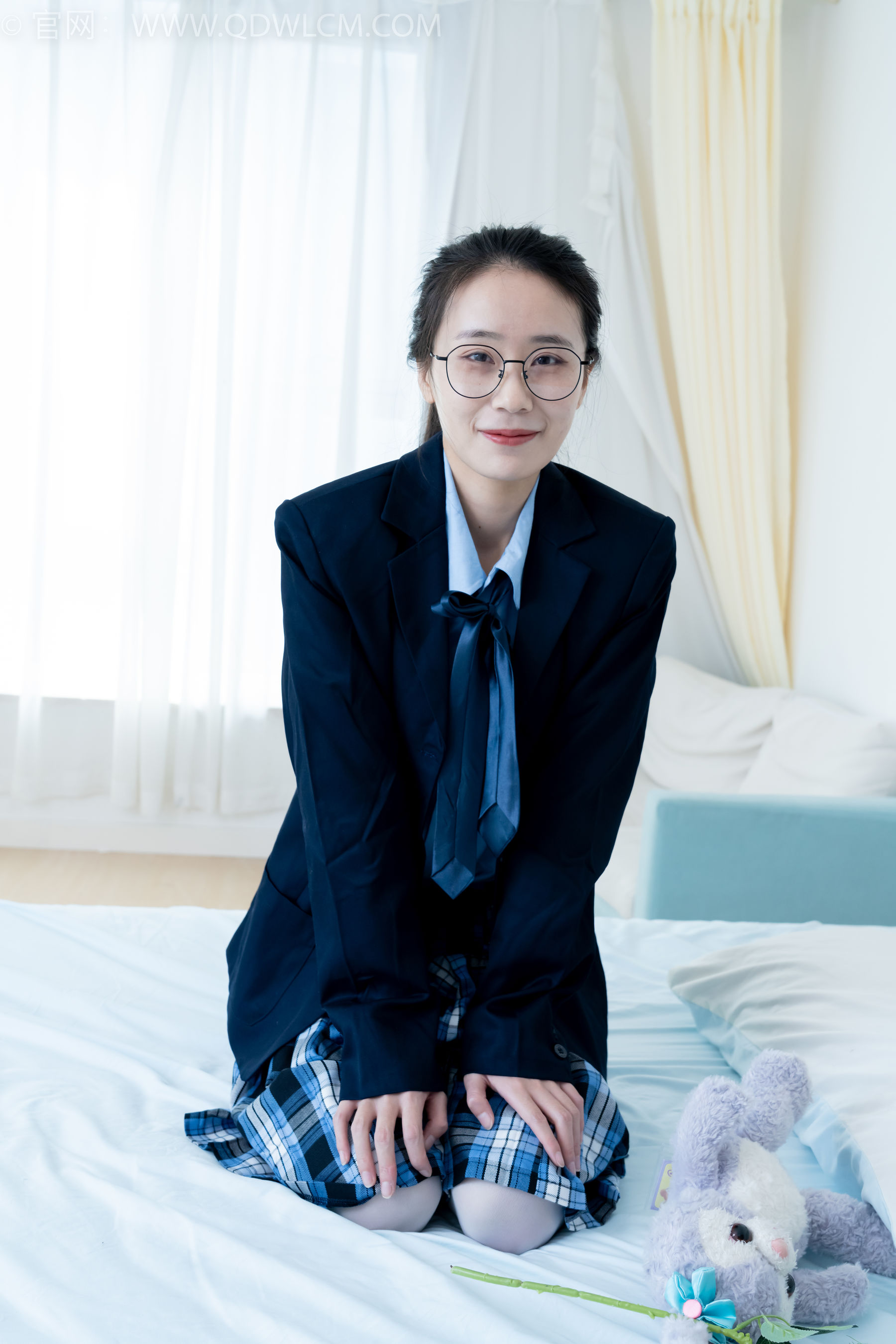 物恋传媒 No.2244 菜菜 -皮鞋、厚白丝、jk制服、皮筋绑脚老头乐挠脚剧情/(160P)